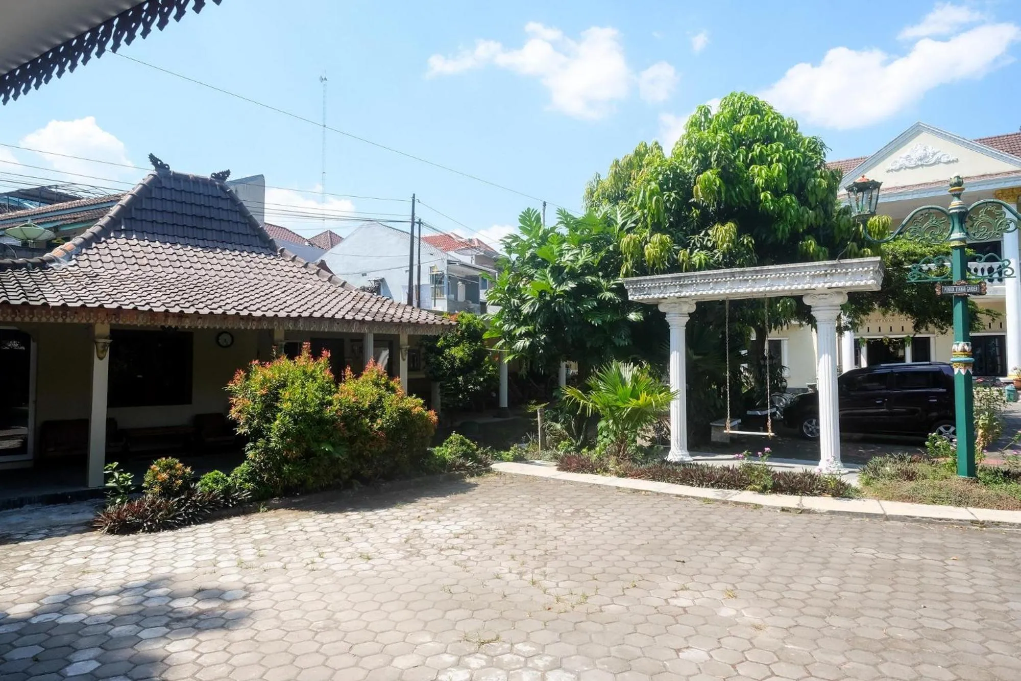 Property building in RedDoorz near UMY Yogyakarta