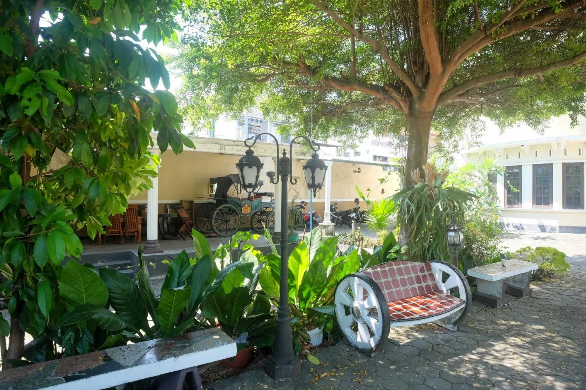 Property building in RedDoorz near UMY Yogyakarta