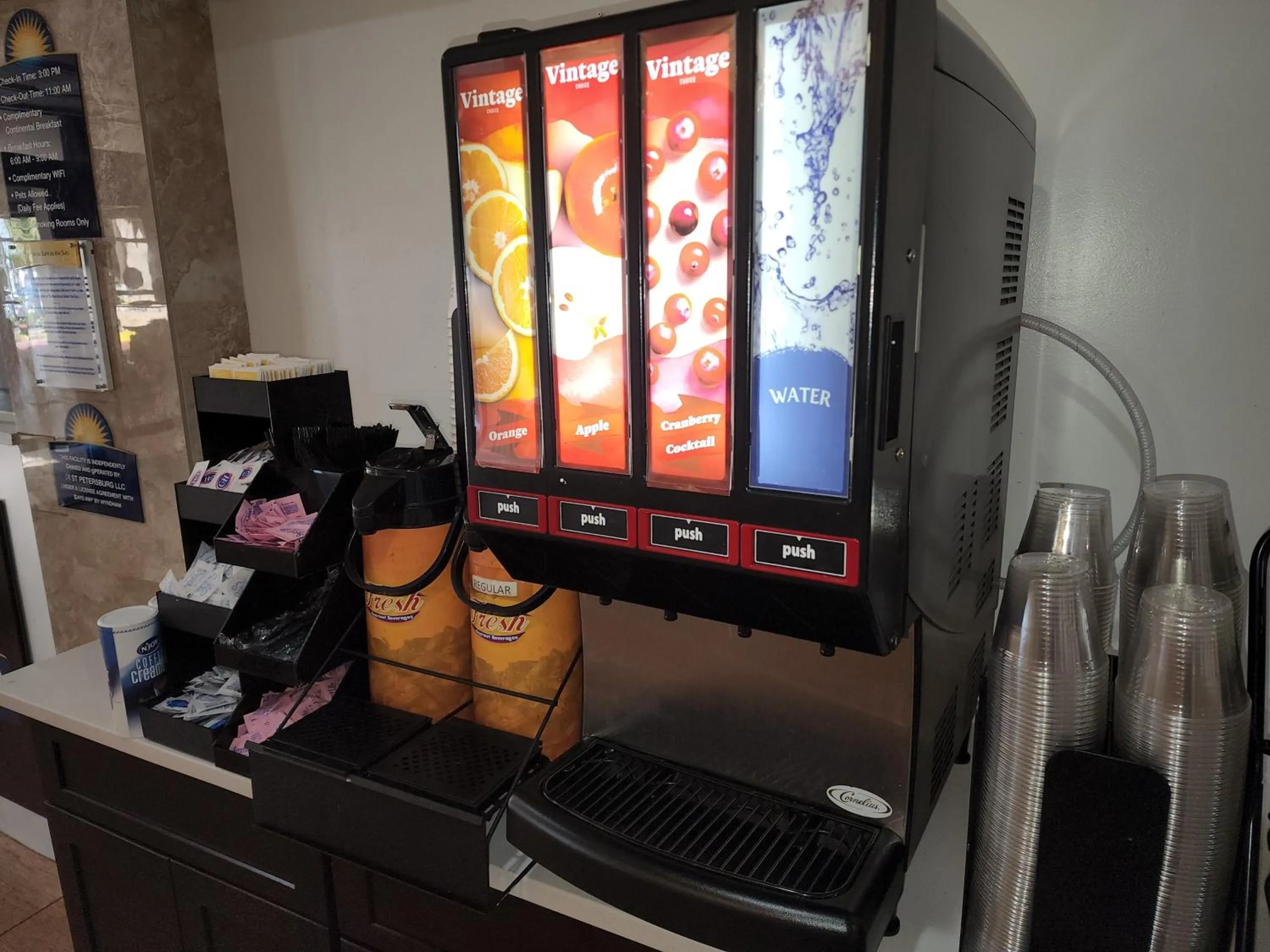 Breakfast in Days Inn by Wyndham St. Petersburg / Tampa Bay Area