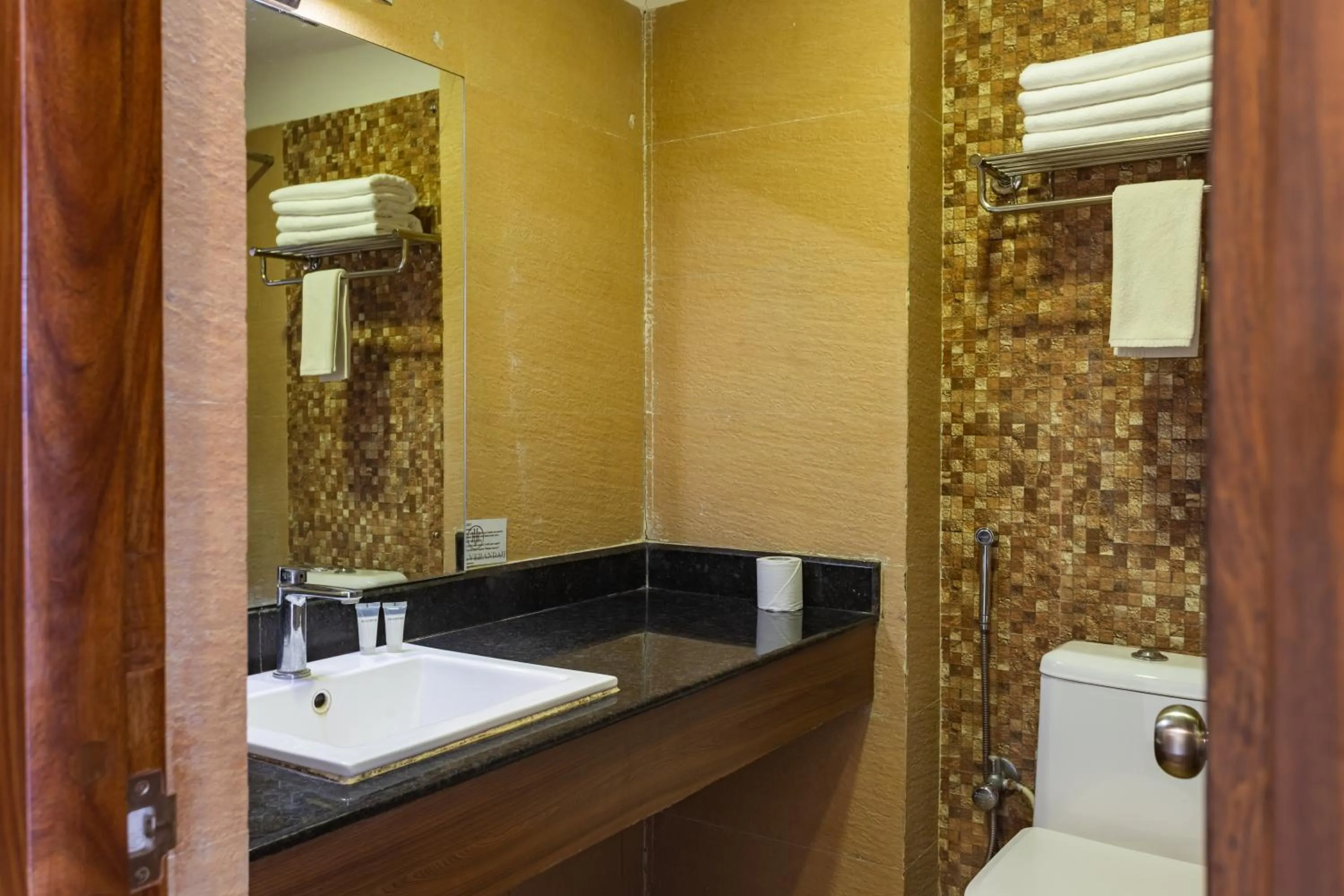 Toilet in Hotel Verandah