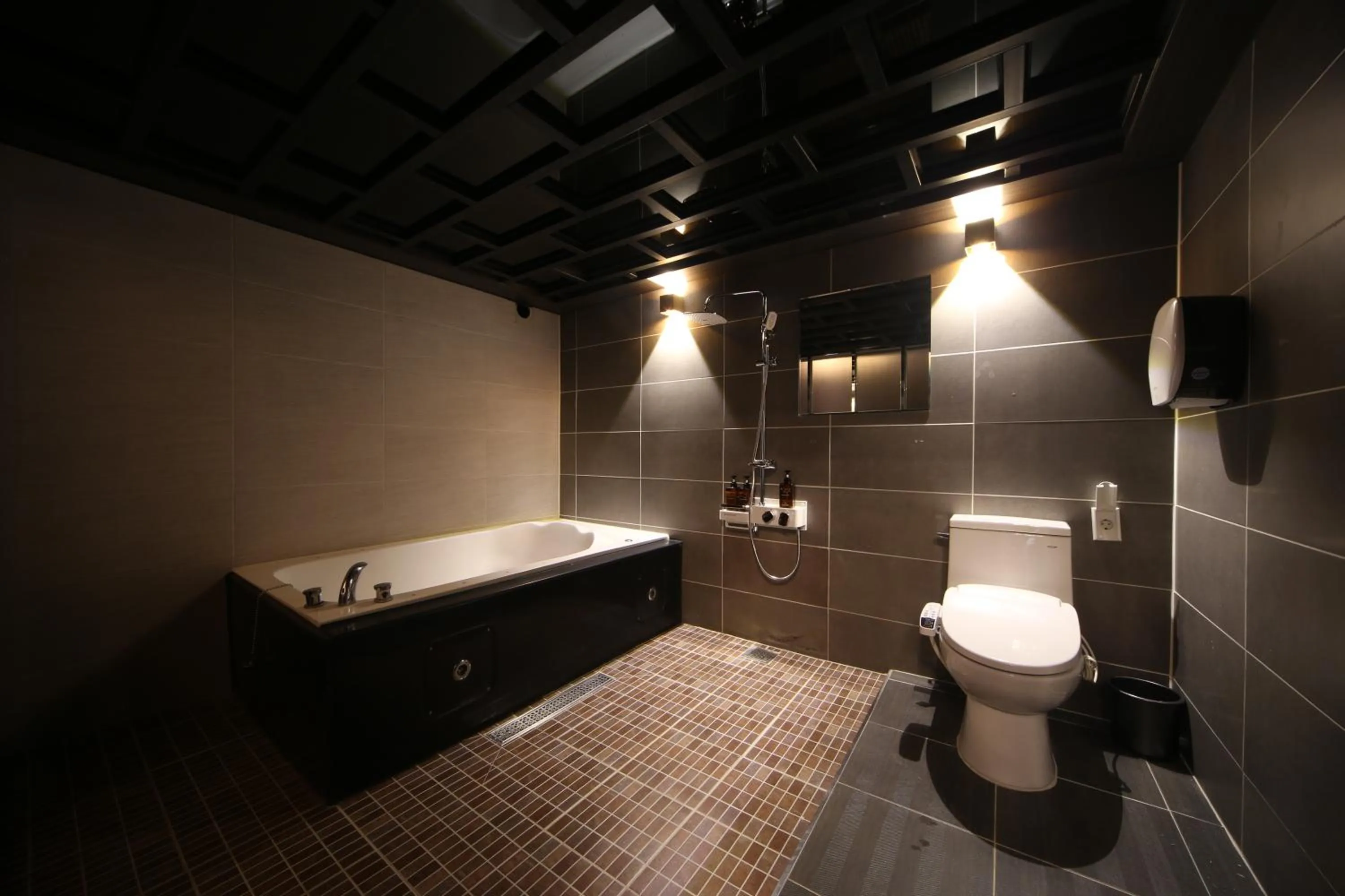 Bathroom in Hotel Yeogiotte Daegu