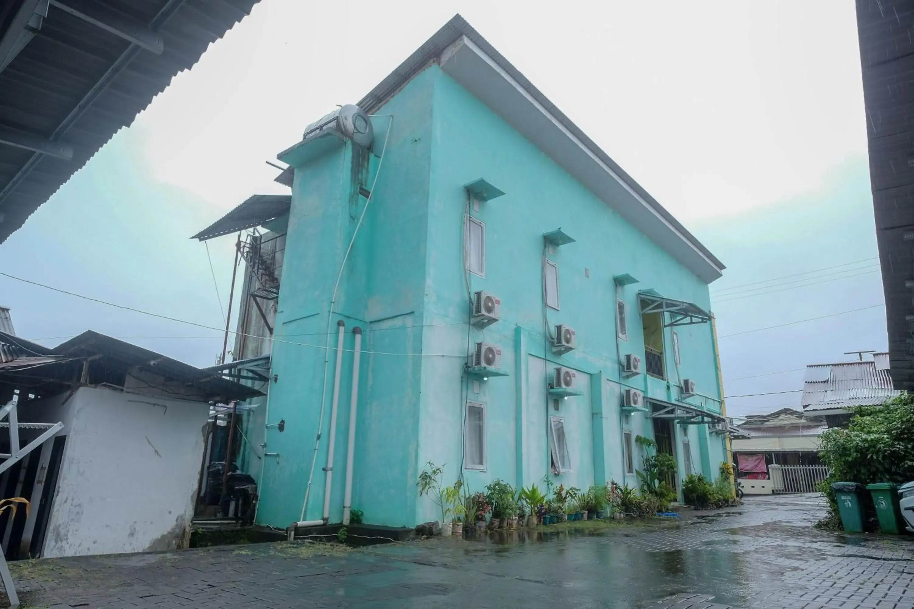 Property Building in RedDoorz near Politeknik Manado