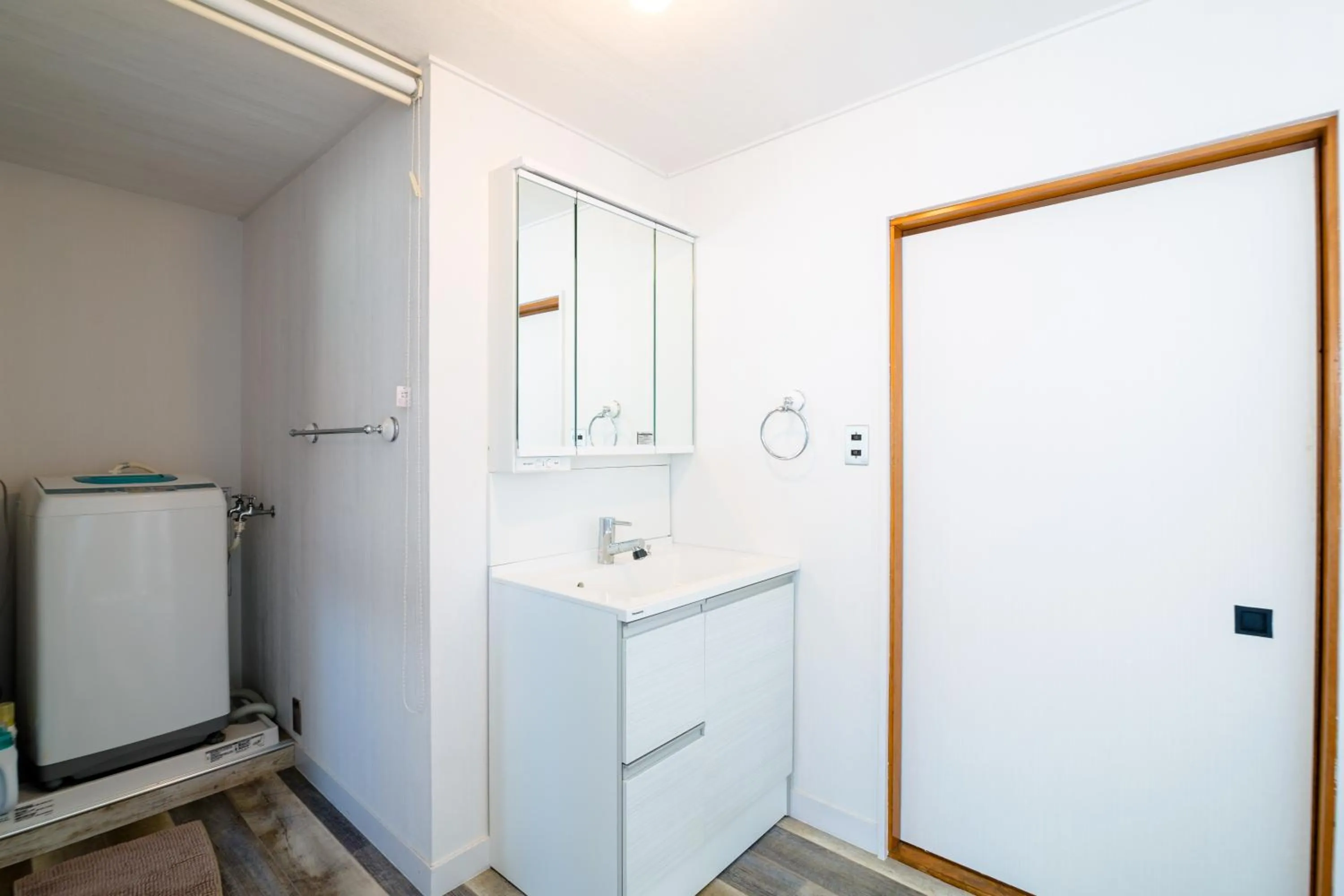 Photo of the whole room in tocoro. Mt. Fuji Hazuki