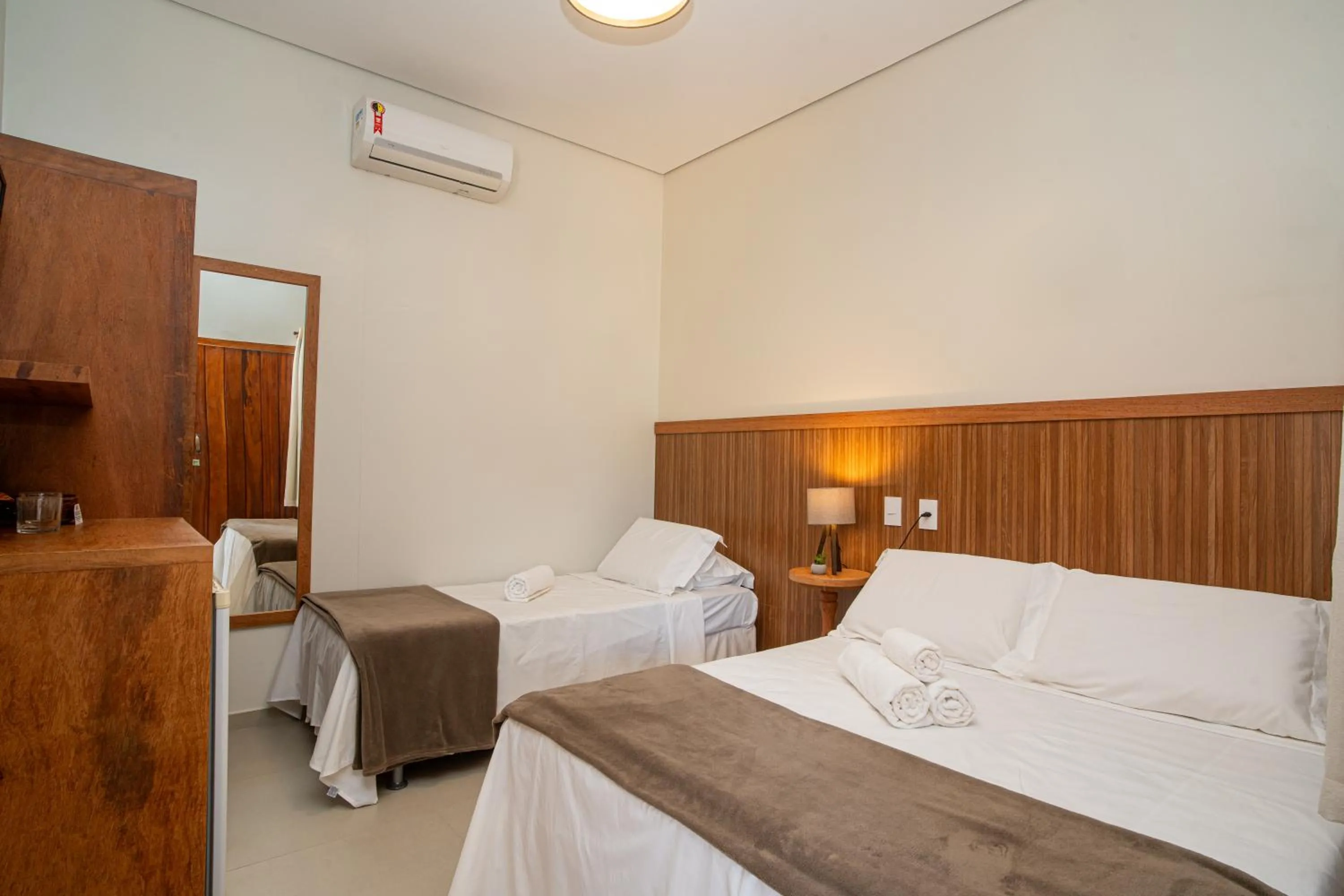 Standard Triple Room in Paraiso da Barra