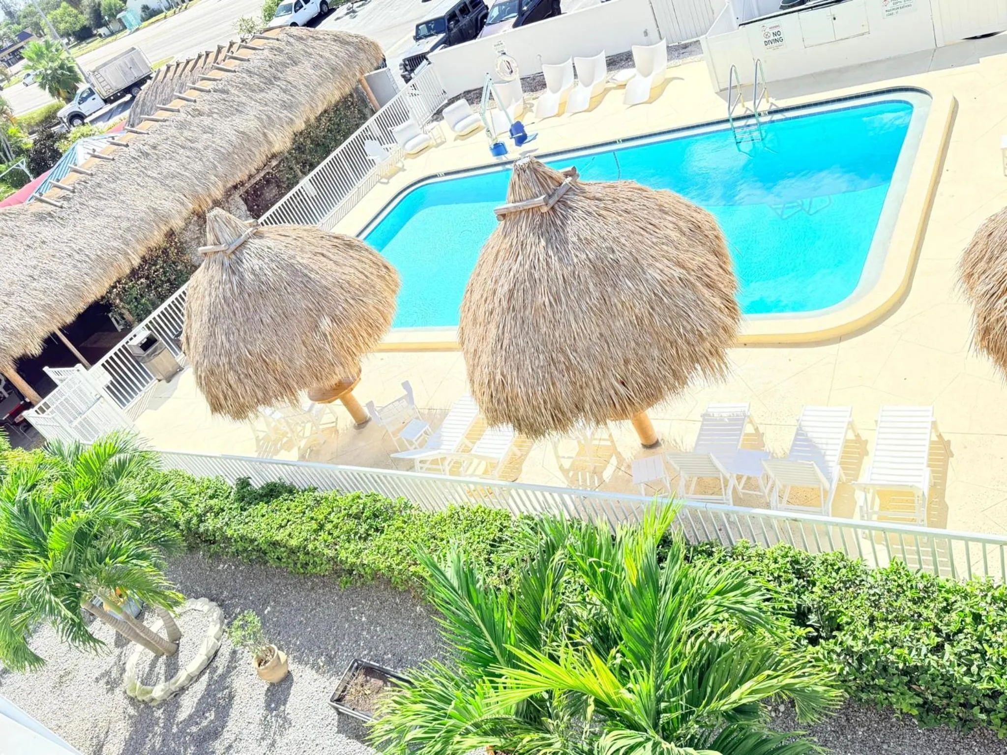Pool view in Lantern Inn & Suites - Sarasota