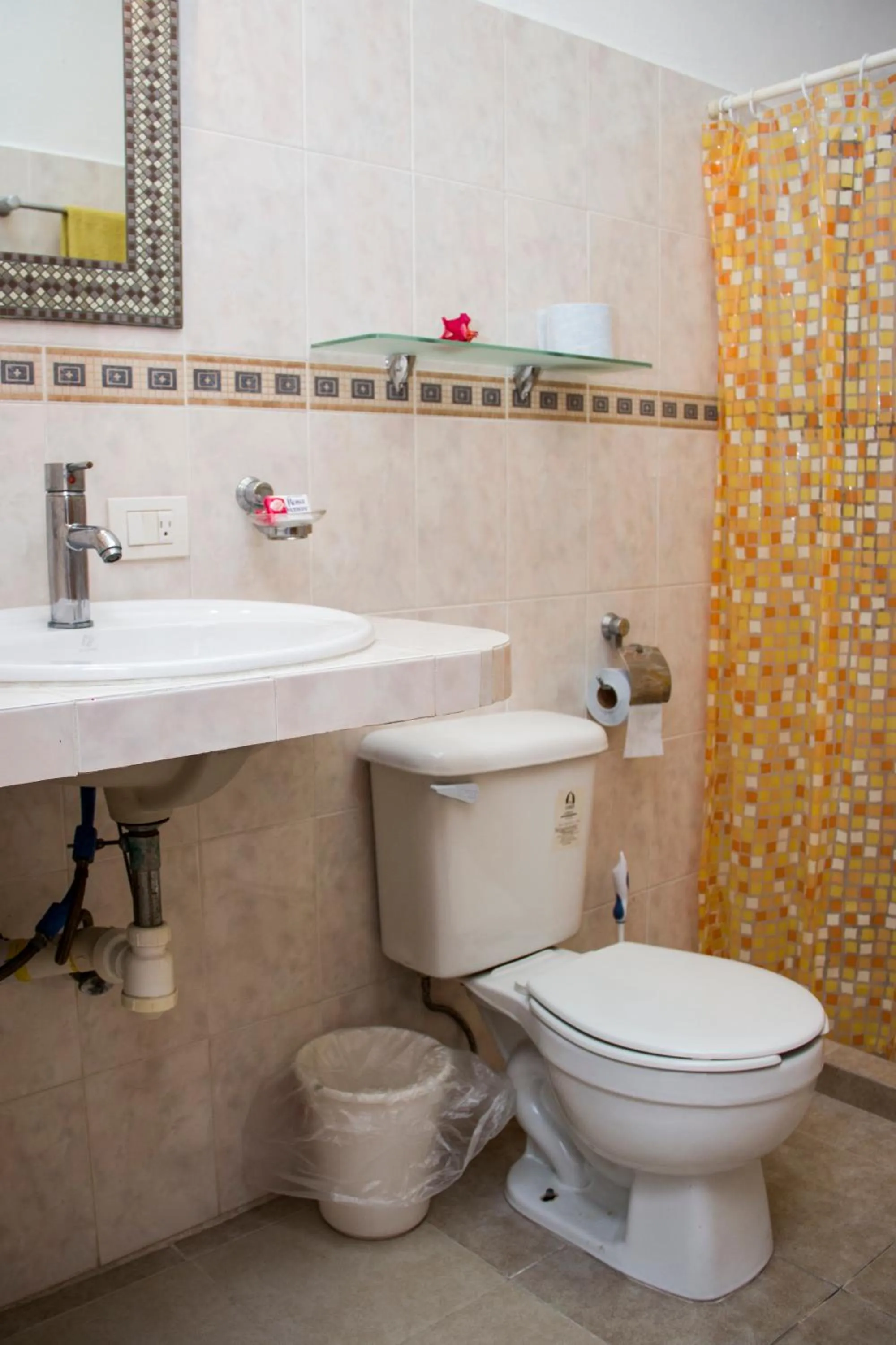 Shower in Hotel Sol Playa