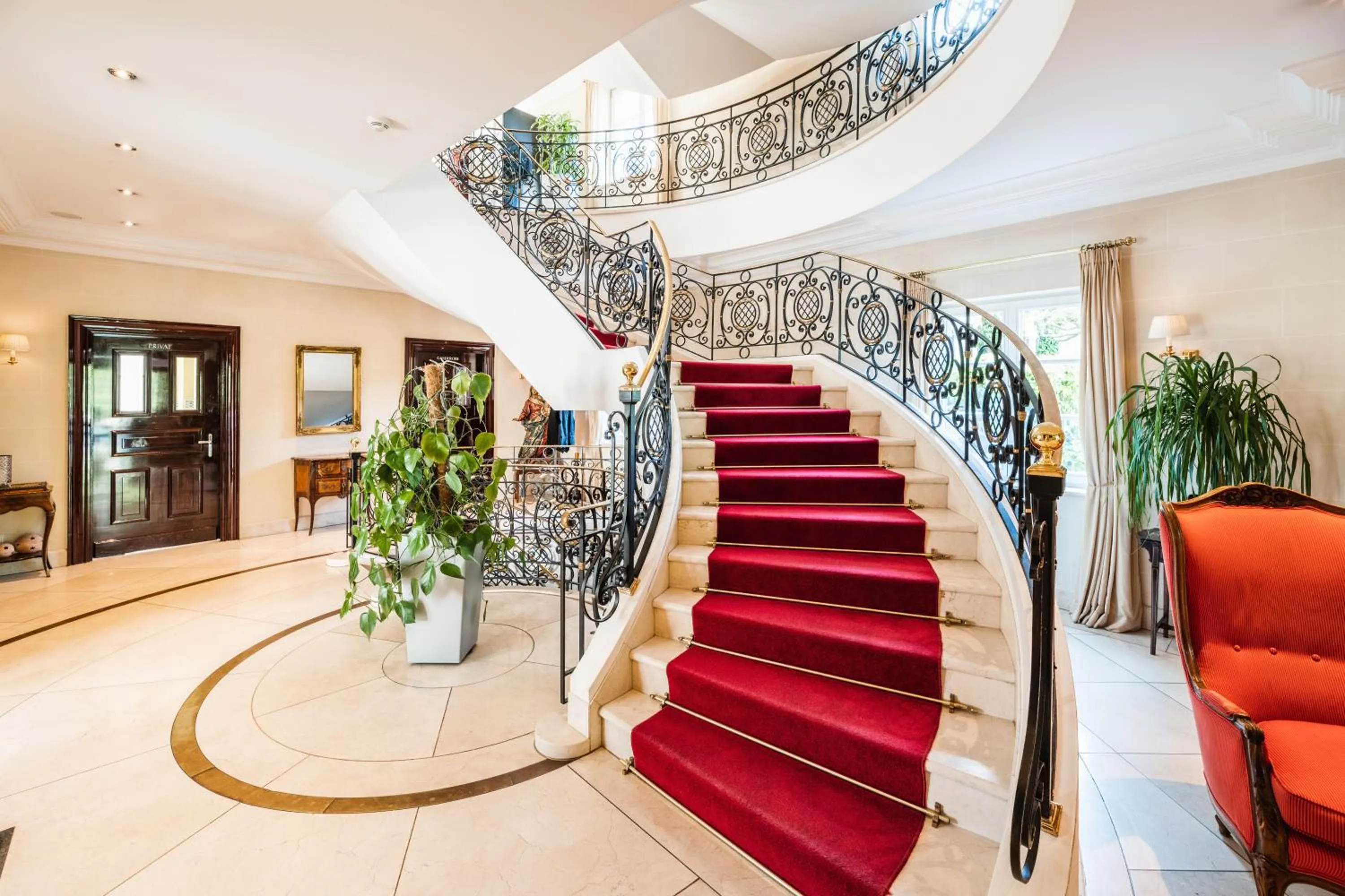 Lobby or reception in Rheinhotel Schulz