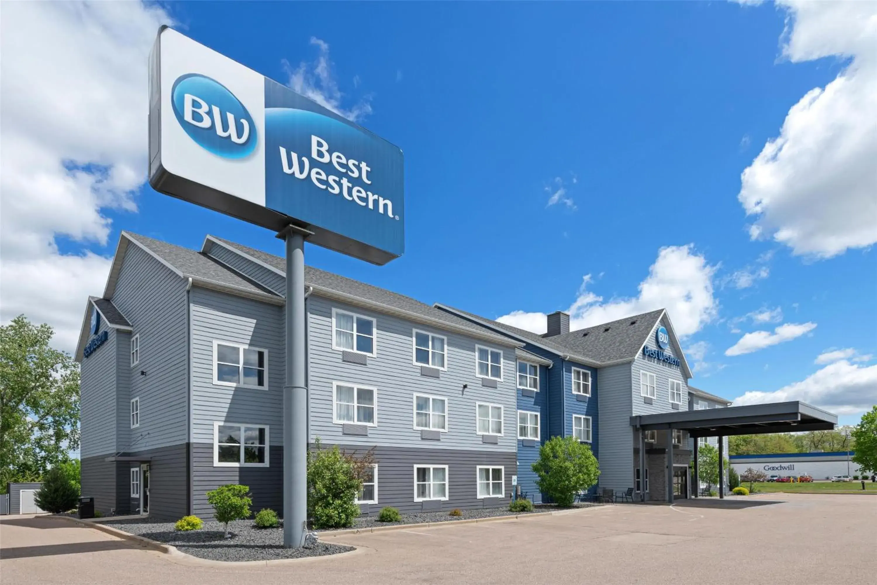 Property building in Best Western Eau Claire South Property building in Best Western Eau Claire South