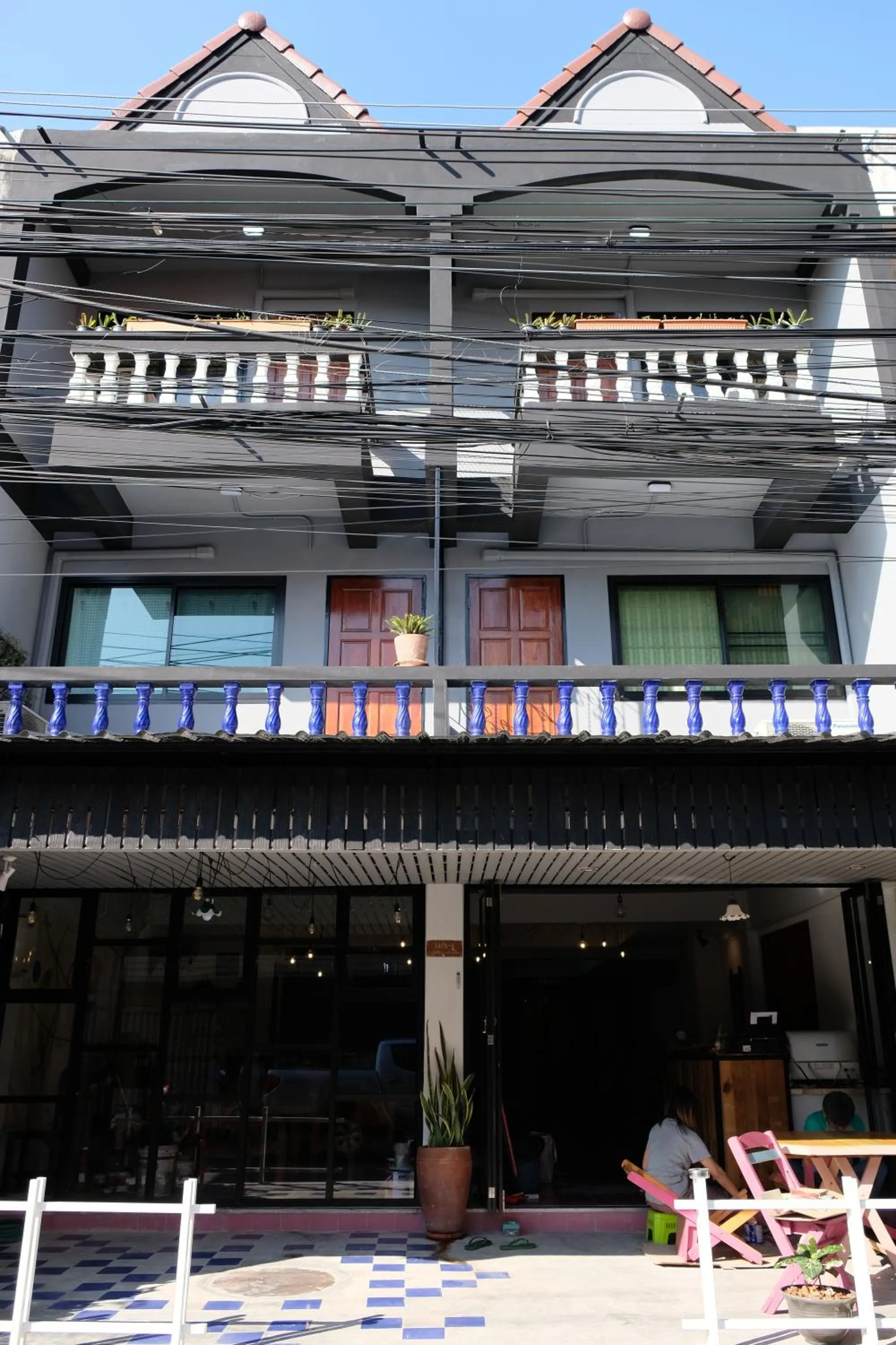 Property building in Tangmo House