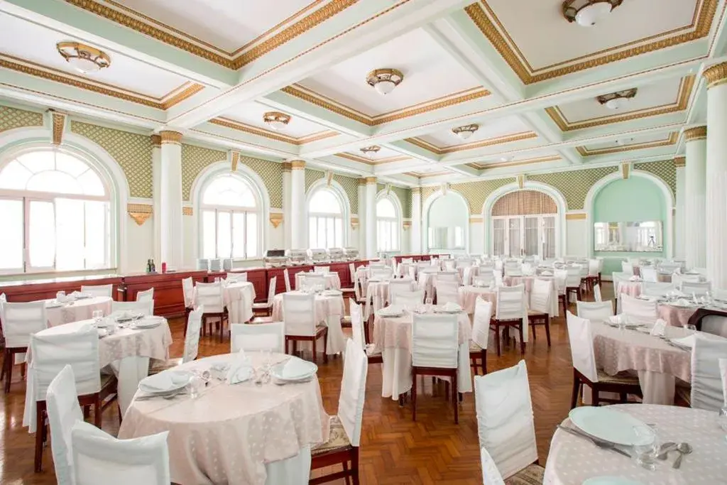 Restaurant/places to eat, Banquet Facilities in Palace Hotel - Poços de Caldas Restaurant/places to eat, Banquet Facilities in Palace Hotel - Poços de Caldas