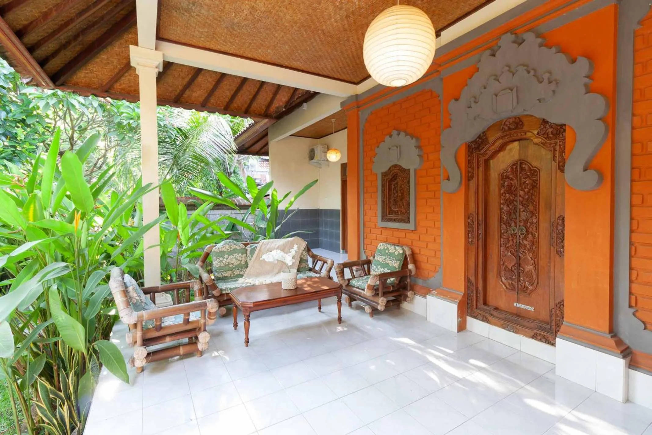 Patio in The Guest Villas Legian Kuta