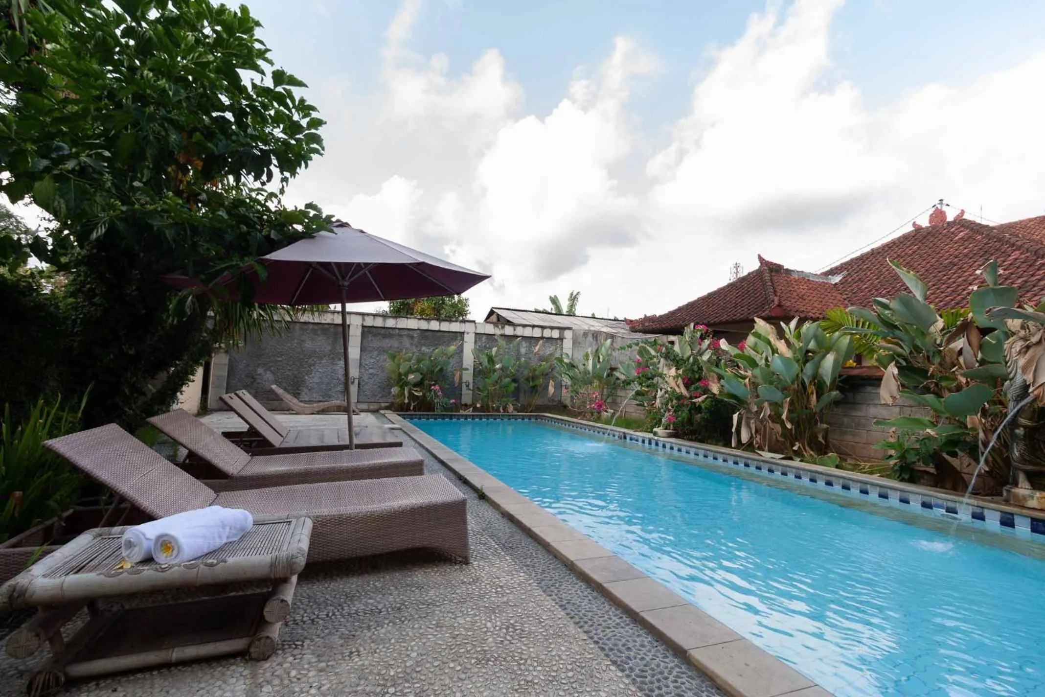 Swimming pool in The Guest Villas Legian Kuta