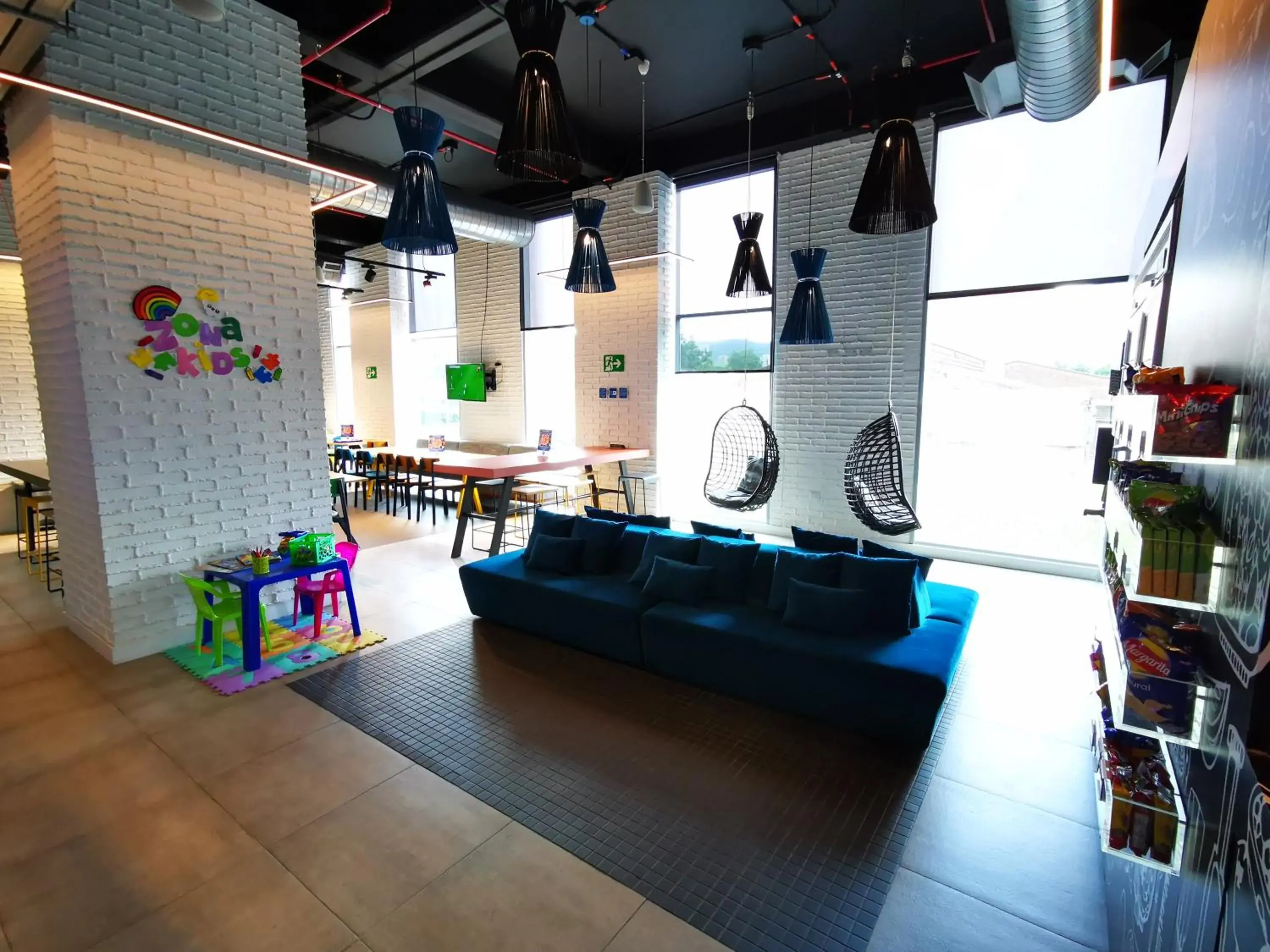 Living room in ibis budget Medellín Itagüí Metro Living room in ibis budget Medellín Itagüí Metro