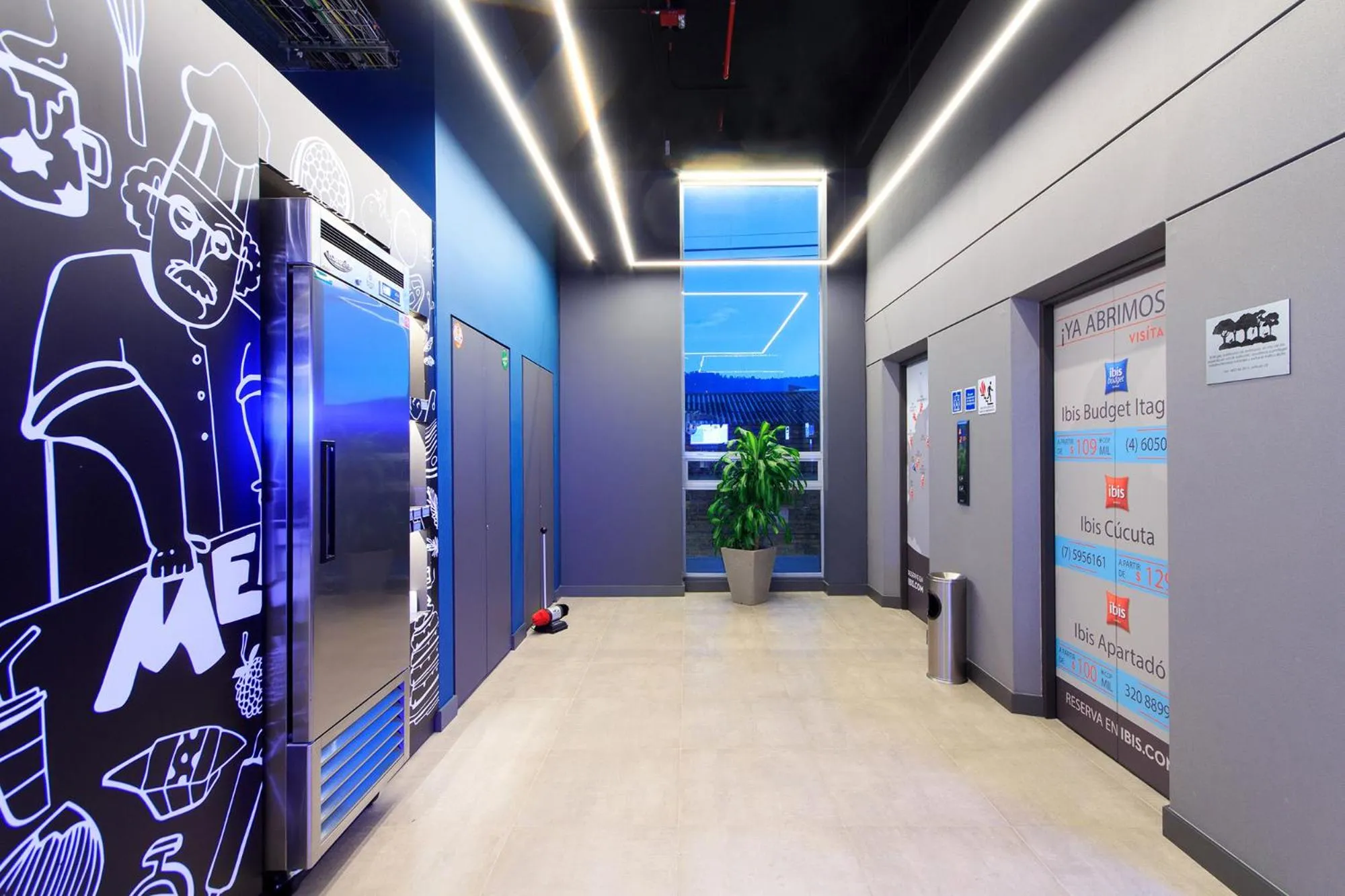 Lobby or reception in ibis budget Medellín Itagüí Metro