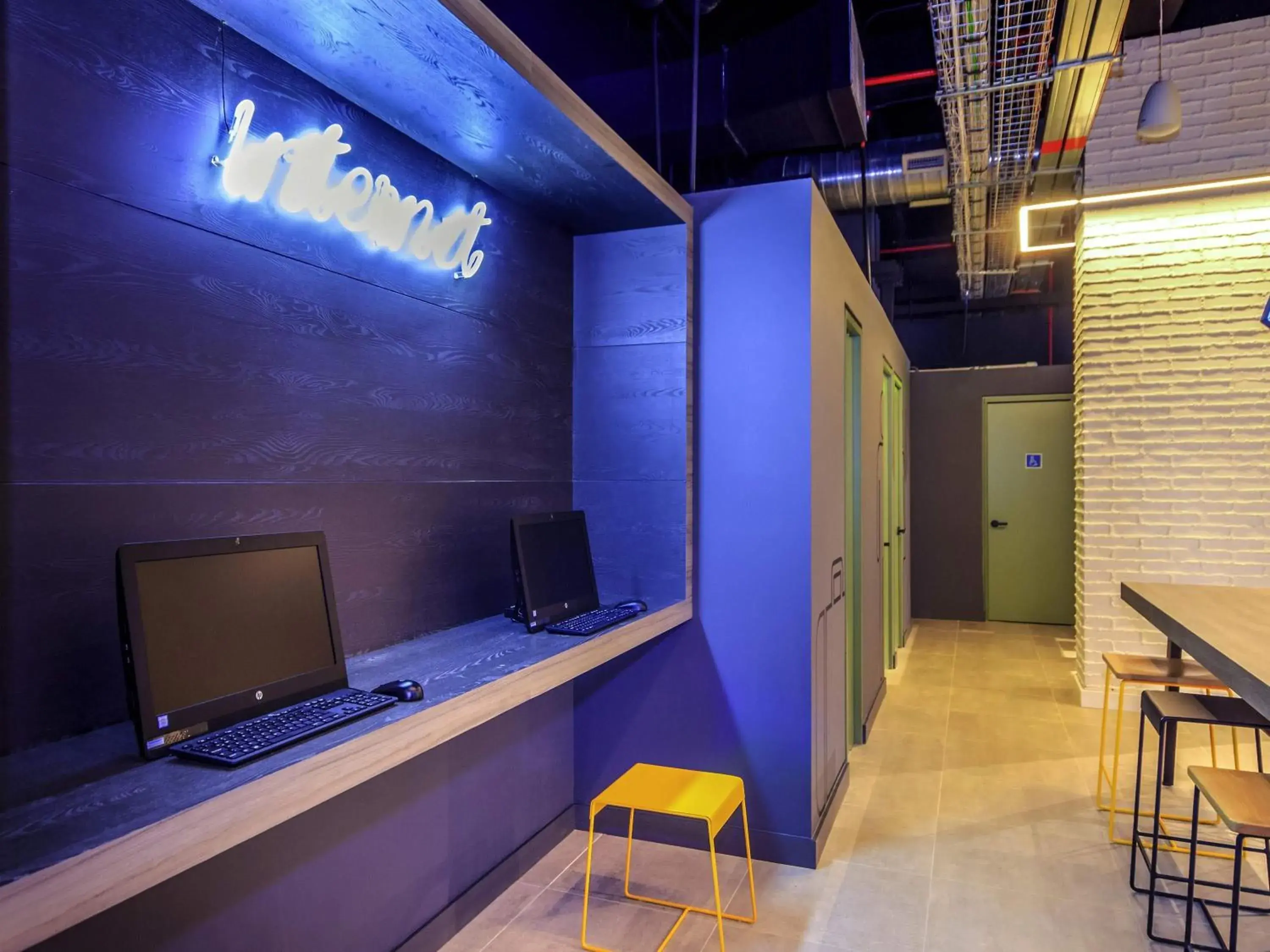 Property building in ibis budget Medellín Itagüí Metro Property building in ibis budget Medellín Itagüí Metro