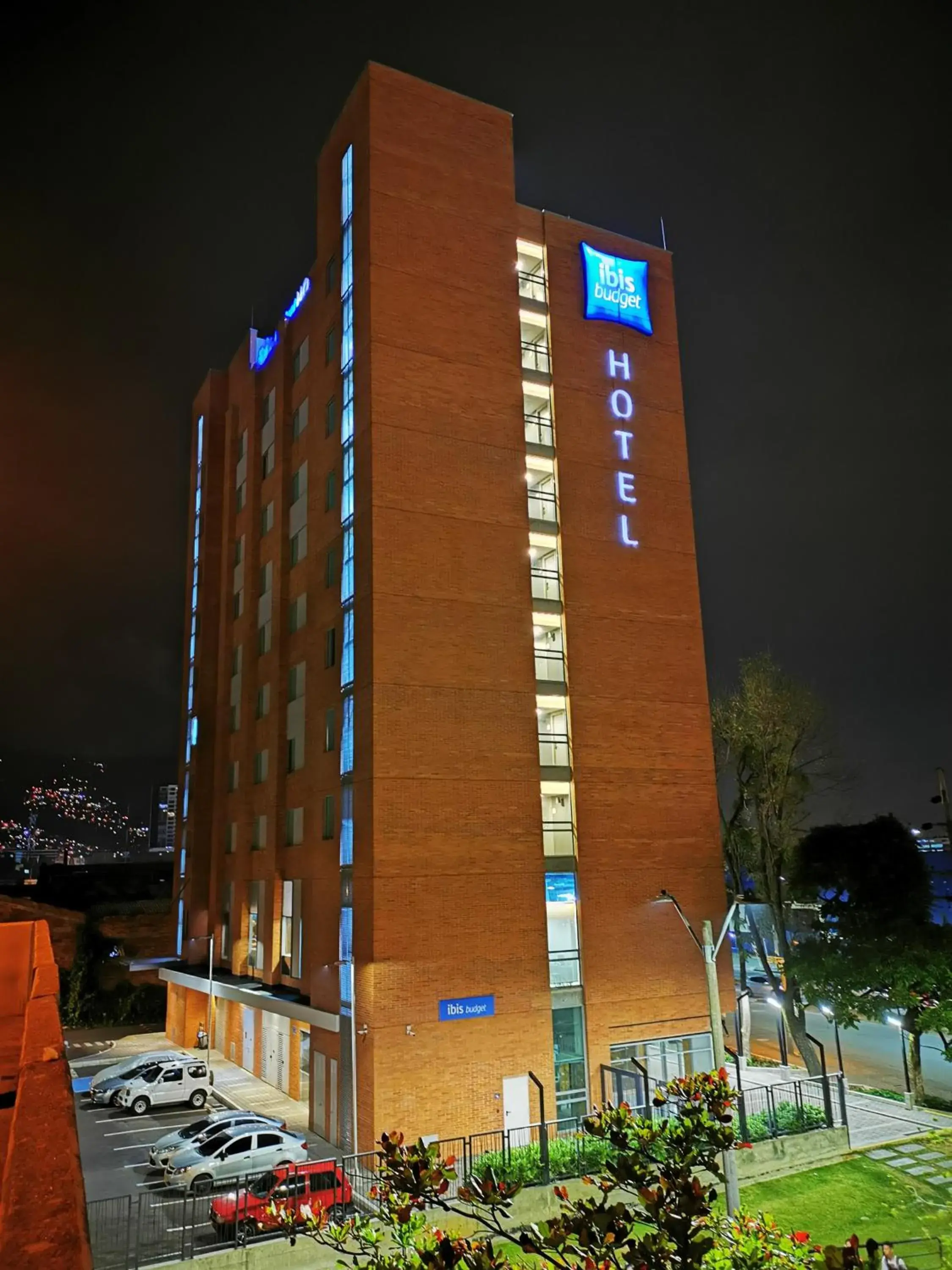 Property building in ibis budget Medellín Itagüí Metro Property building in ibis budget Medellín Itagüí Metro