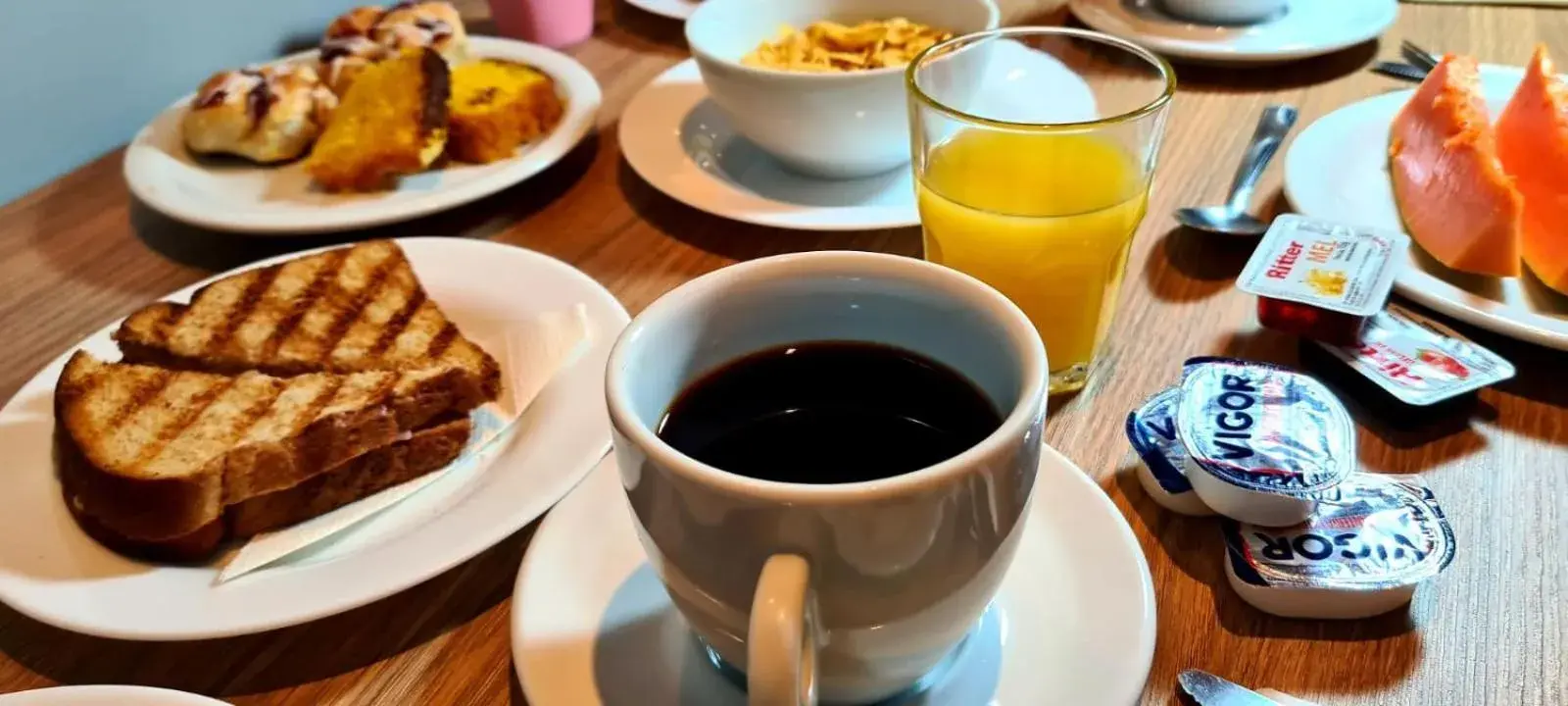 Breakfast in ibis budget Petropolis Breakfast in ibis budget Petropolis