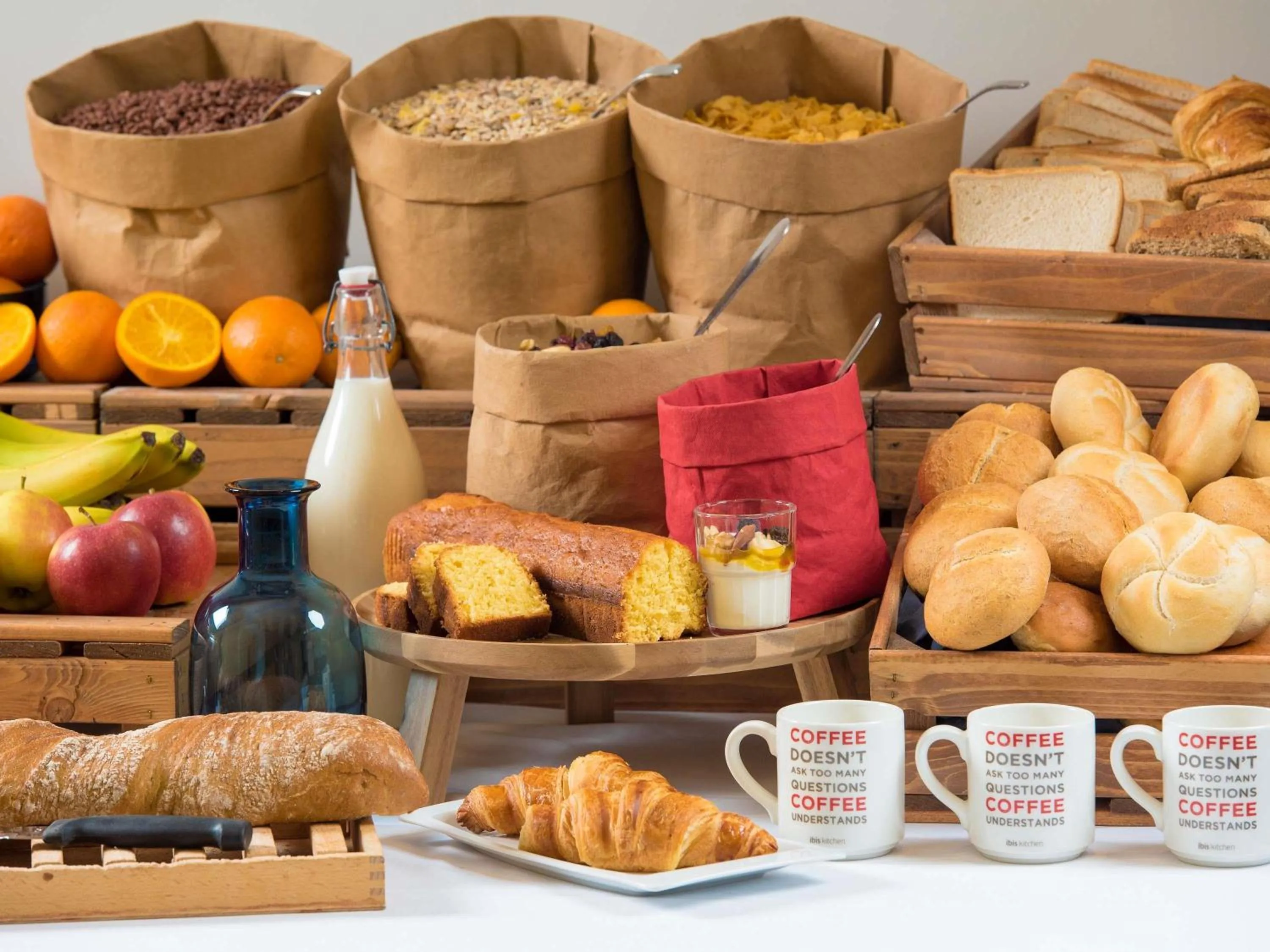 Lounge or bar in ibis budget Petropolis