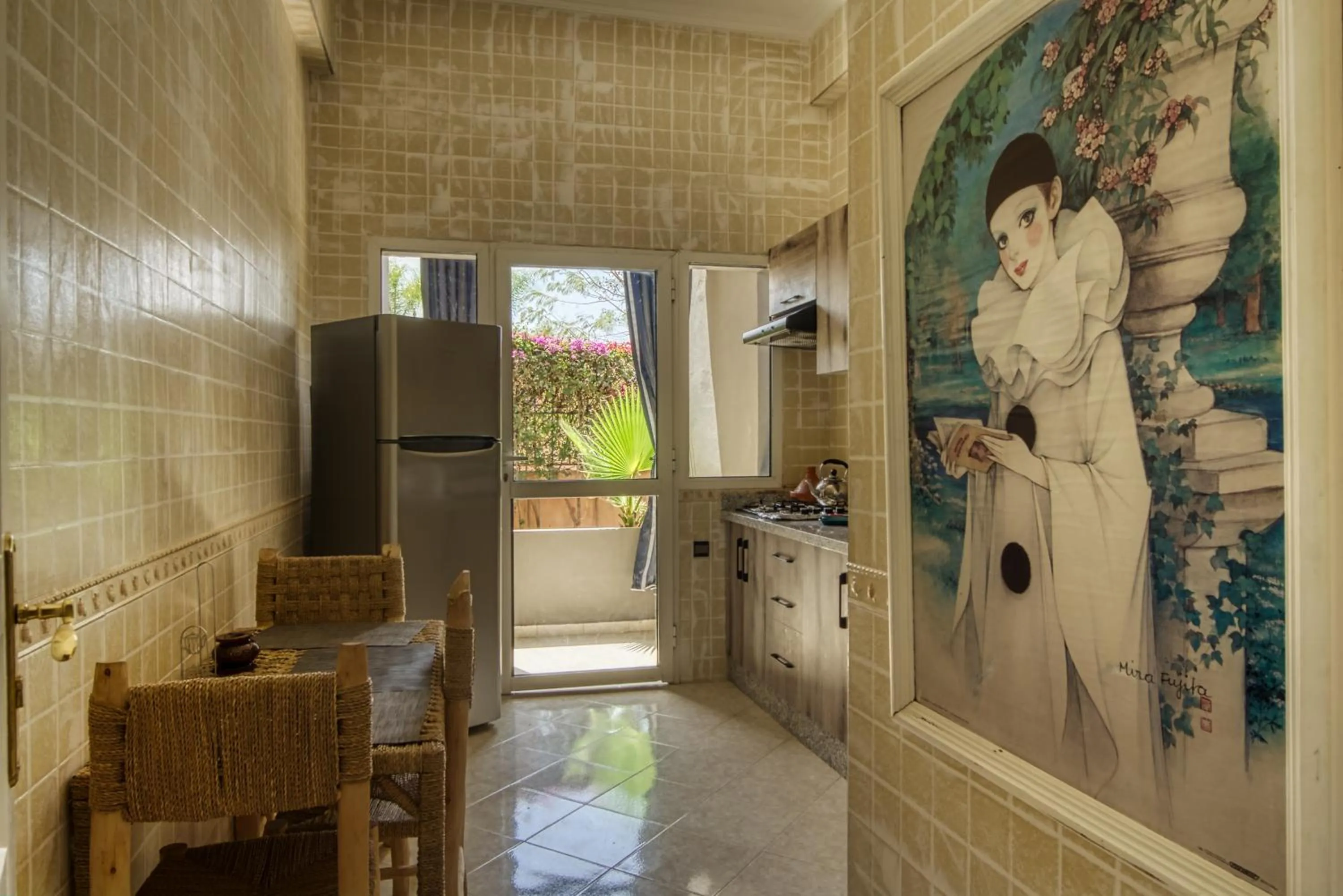 kitchen in Villas 95 Appart'Hôtel