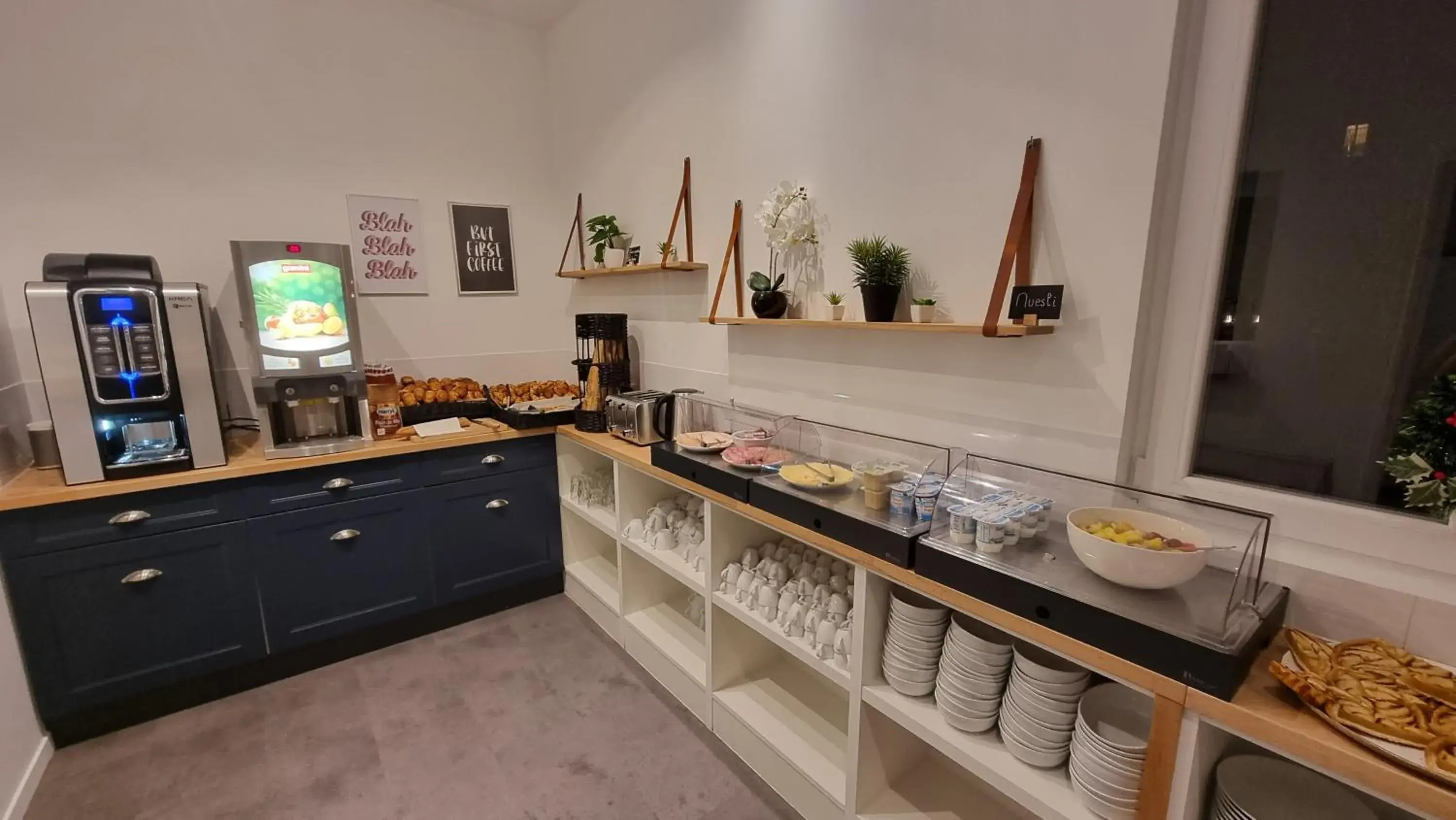 Breakfast in Oskar Hotel Breakfast in Oskar Hotel