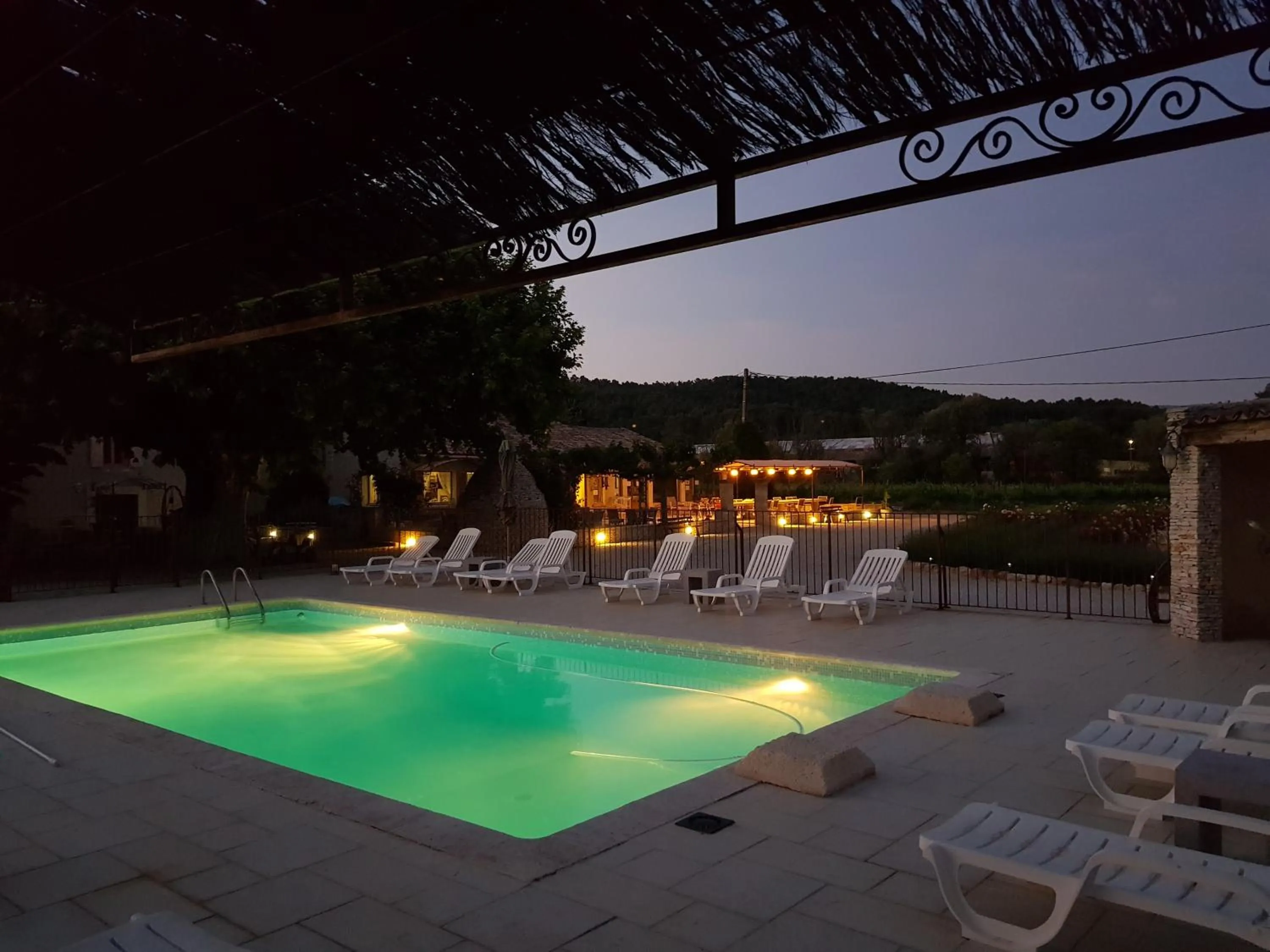 Swimming pool in Chambres & Tables d'hôtes Moulin de Lavon