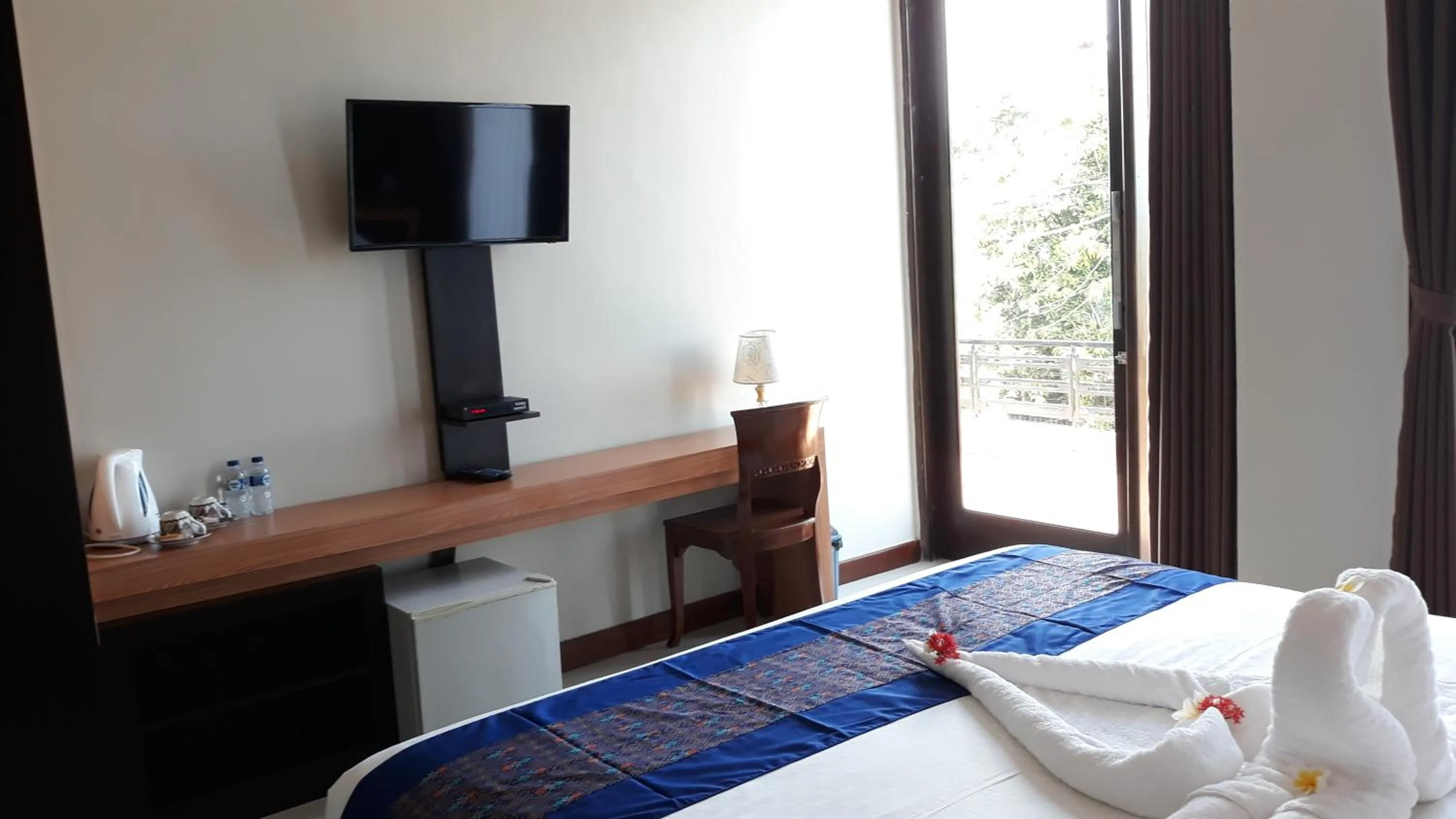 Bedroom, Bed in Asiana Lovina Hotel