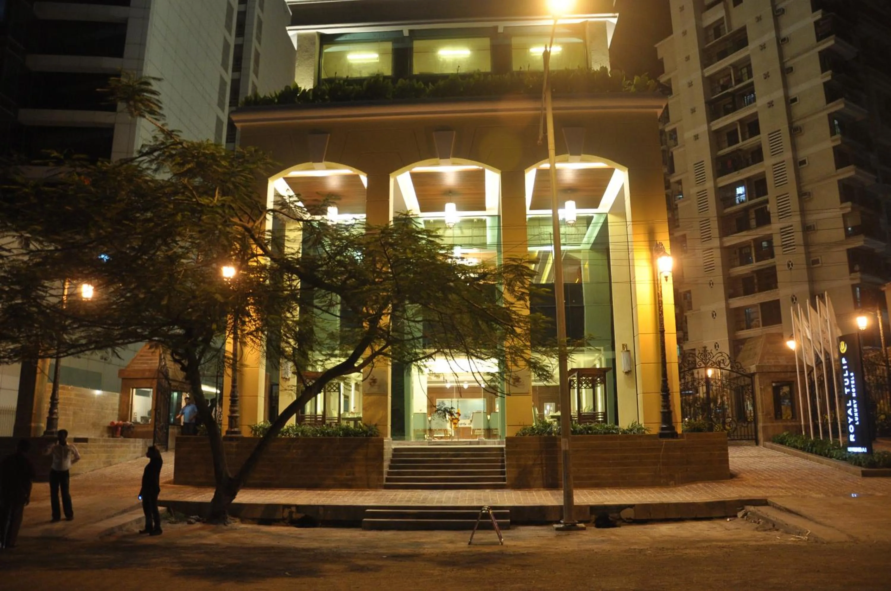 Facade/entrance in Royal Tulip Navi Mumbai