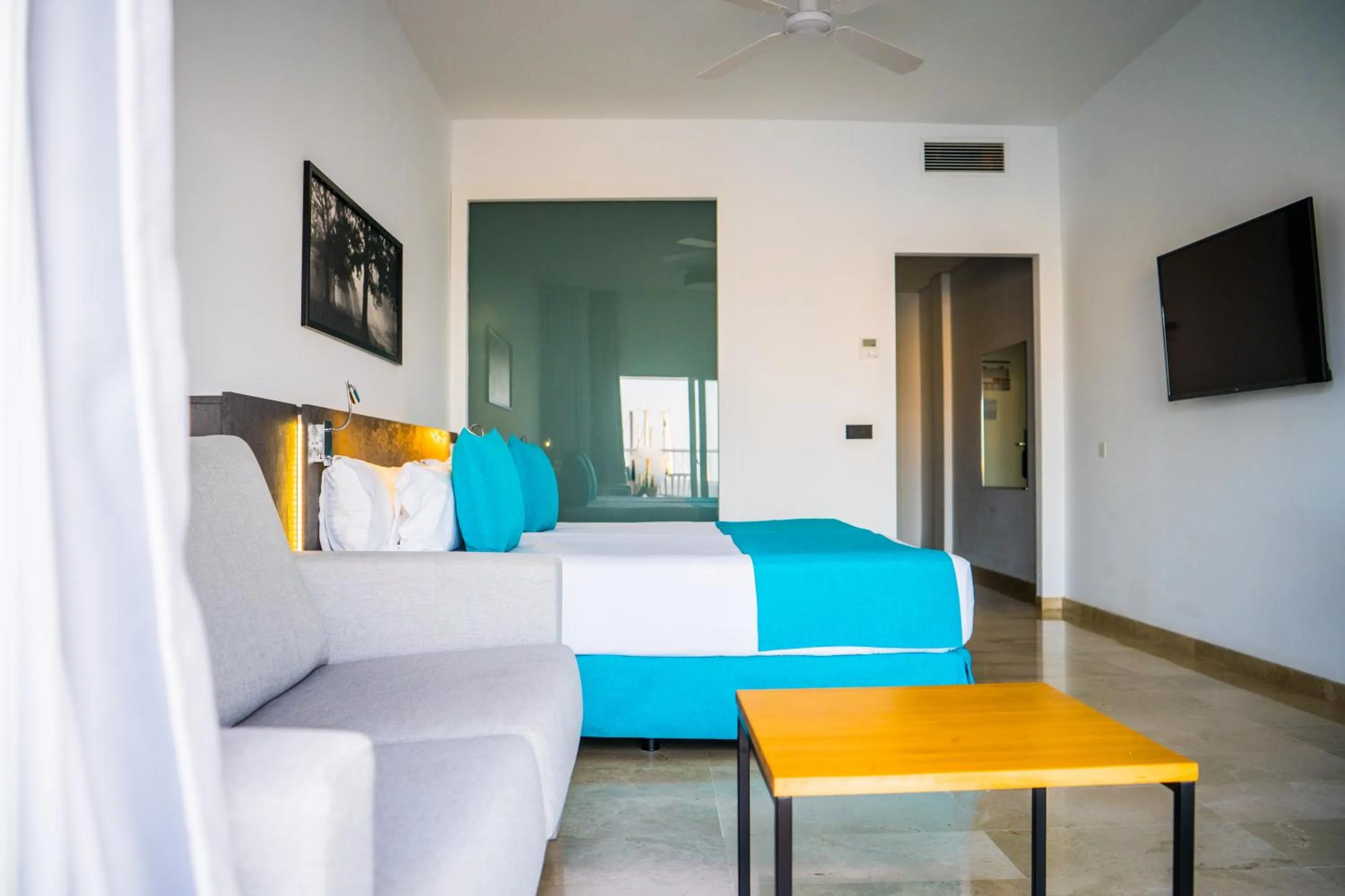 Photo of the whole room, Bed in Moon Hotel & SPA.