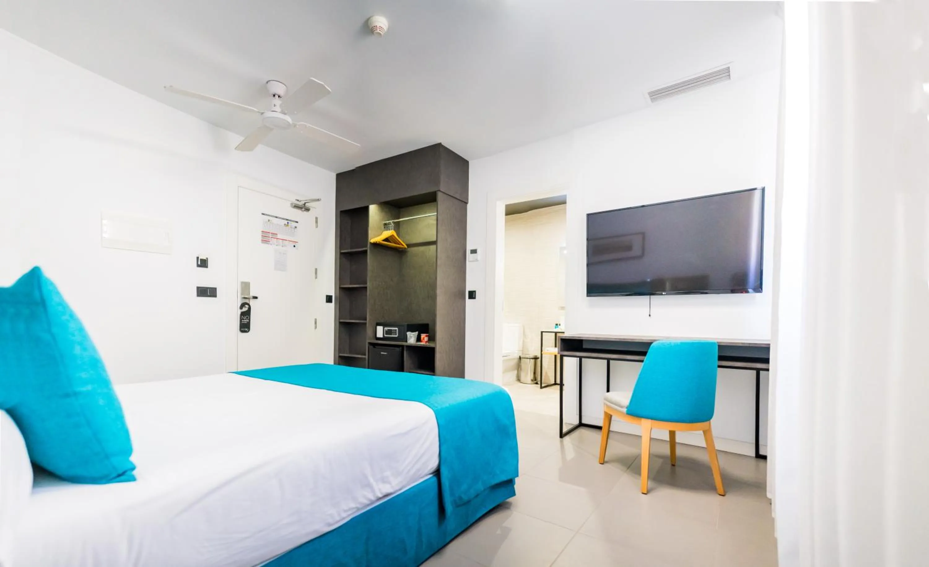 Photo of the whole room, Bed in Moon Hotel & SPA.