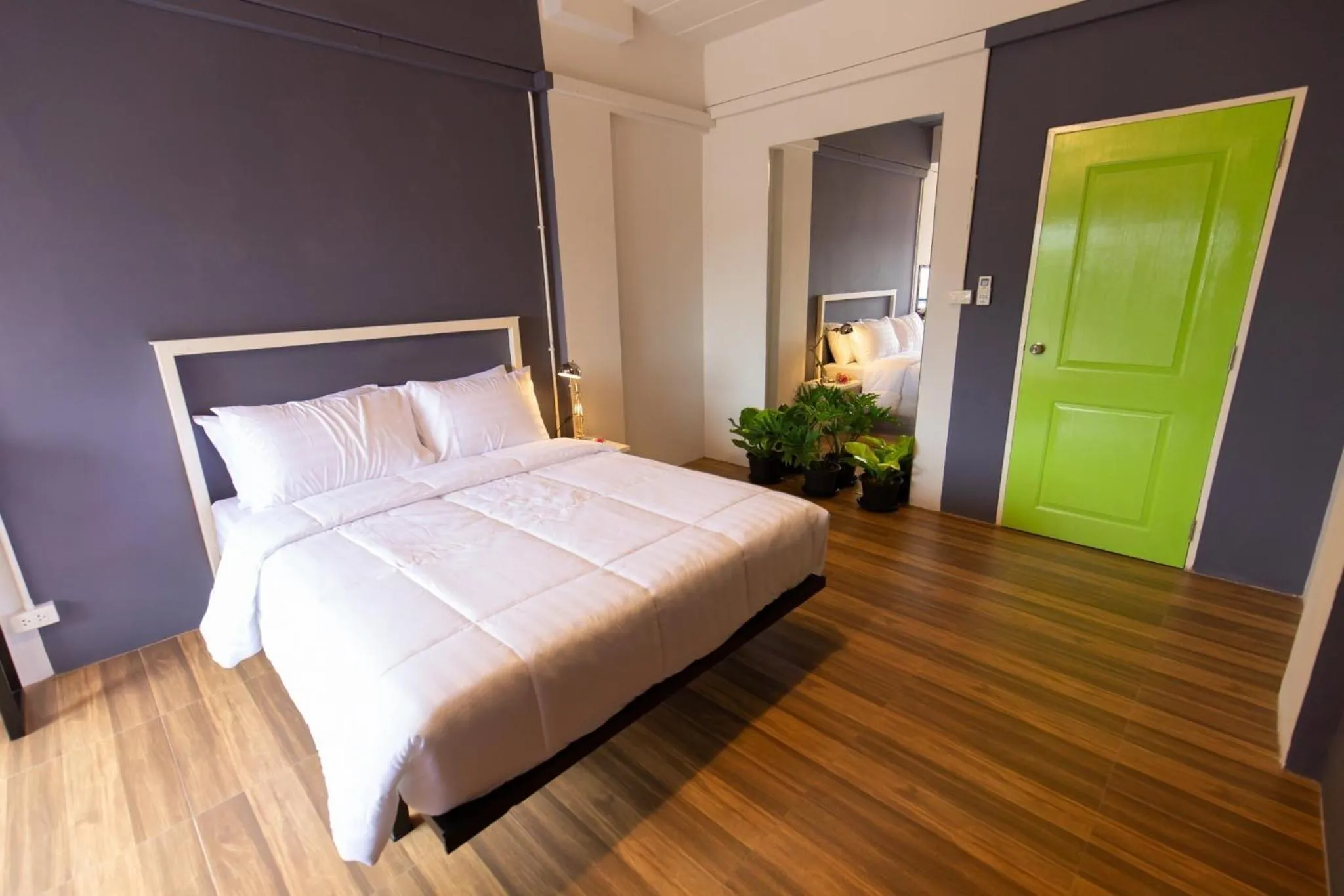 Photo of the whole room, Bed in Mango 10 House