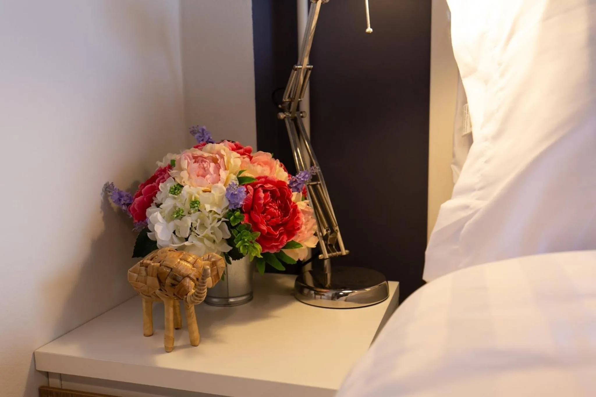 Decorative detail, Bed in Mango 10 House