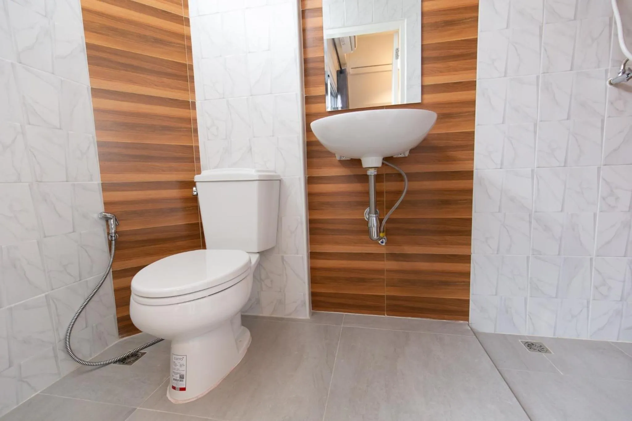 Bathroom in Mango 10 House