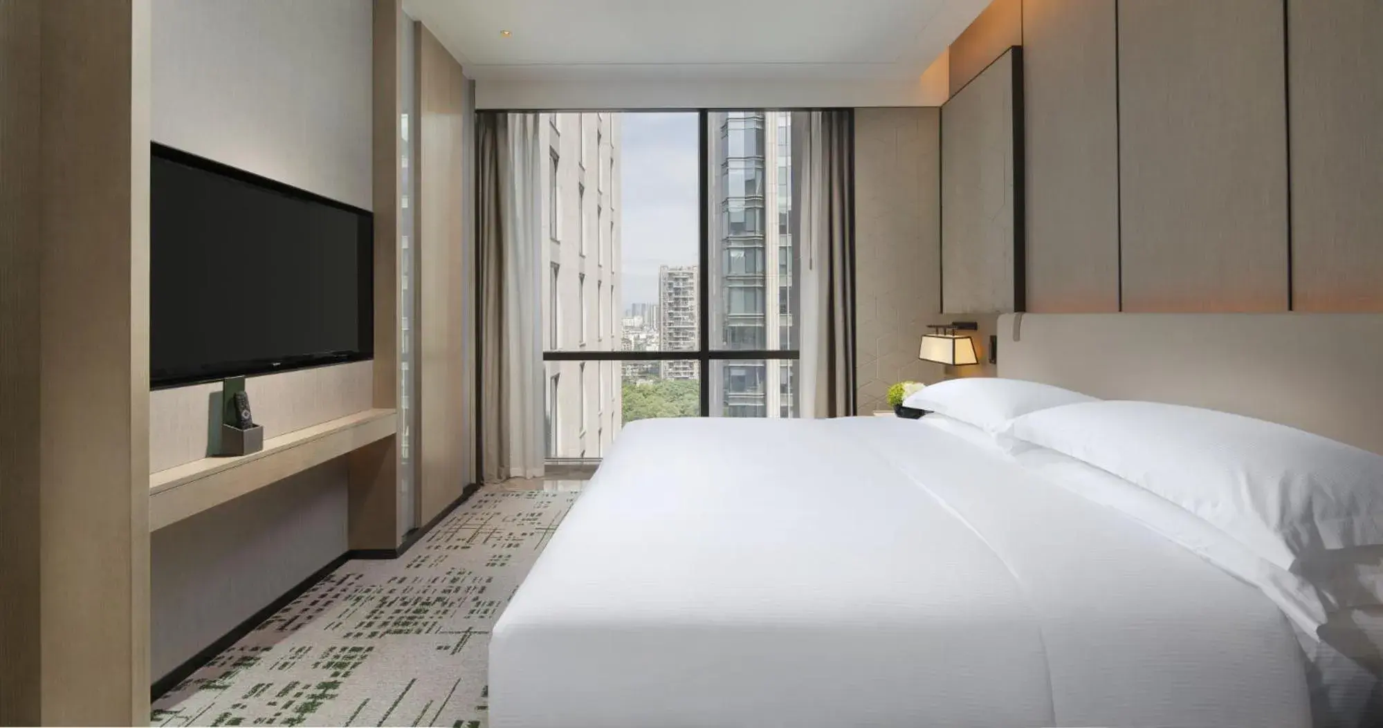 King One Bedroom Junior Suite in Hilton Chengdu Chenghua - Close to Panda Base and Chunxi Road King One Bedroom Junior Suite in Hilton Chengdu Chenghua - Close to Panda Base and Chunxi Road