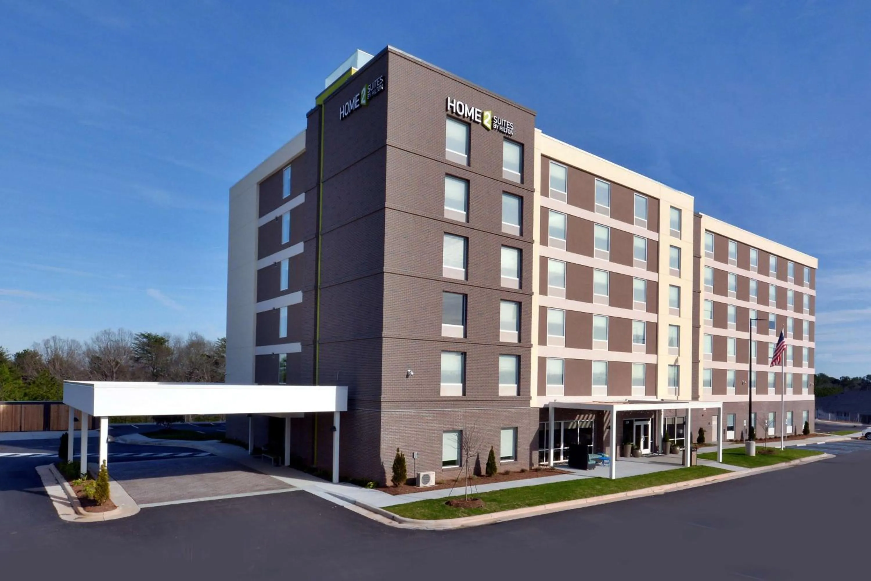 Property building in Home2 Suites By Hilton Duncan