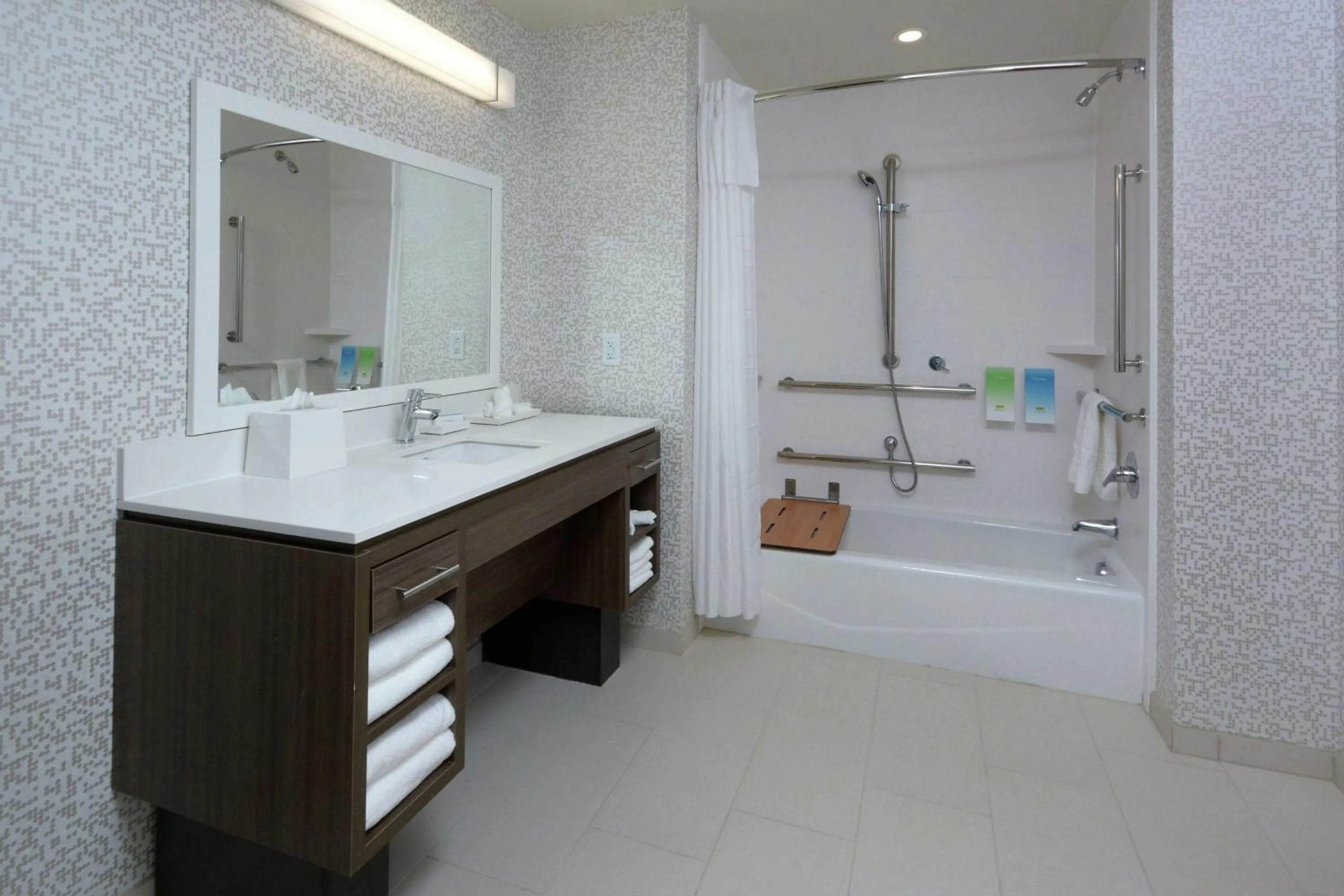 Bathroom in Home2 Suites By Hilton Duncan