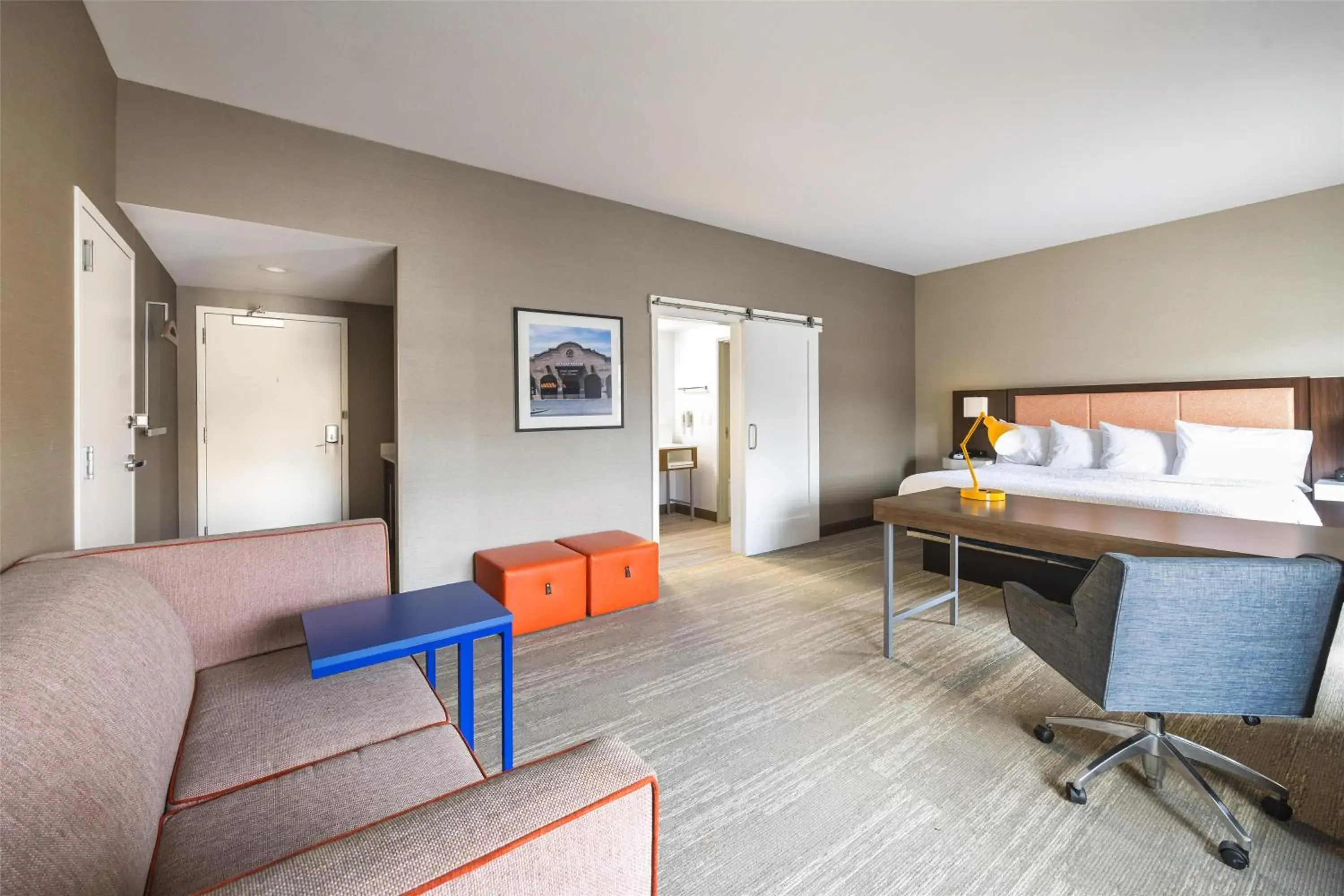 Bedroom, Bed in Hampton Inn And Suites Logan, Ut Bedroom, Bed in Hampton Inn And Suites Logan, Ut