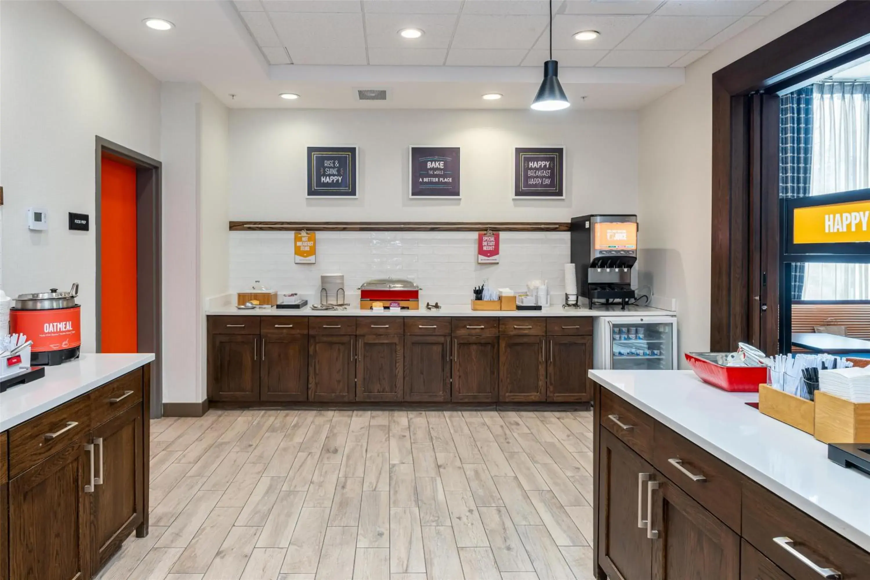 Breakfast in Hampton Inn And Suites Logan, Ut Breakfast in Hampton Inn And Suites Logan, Ut