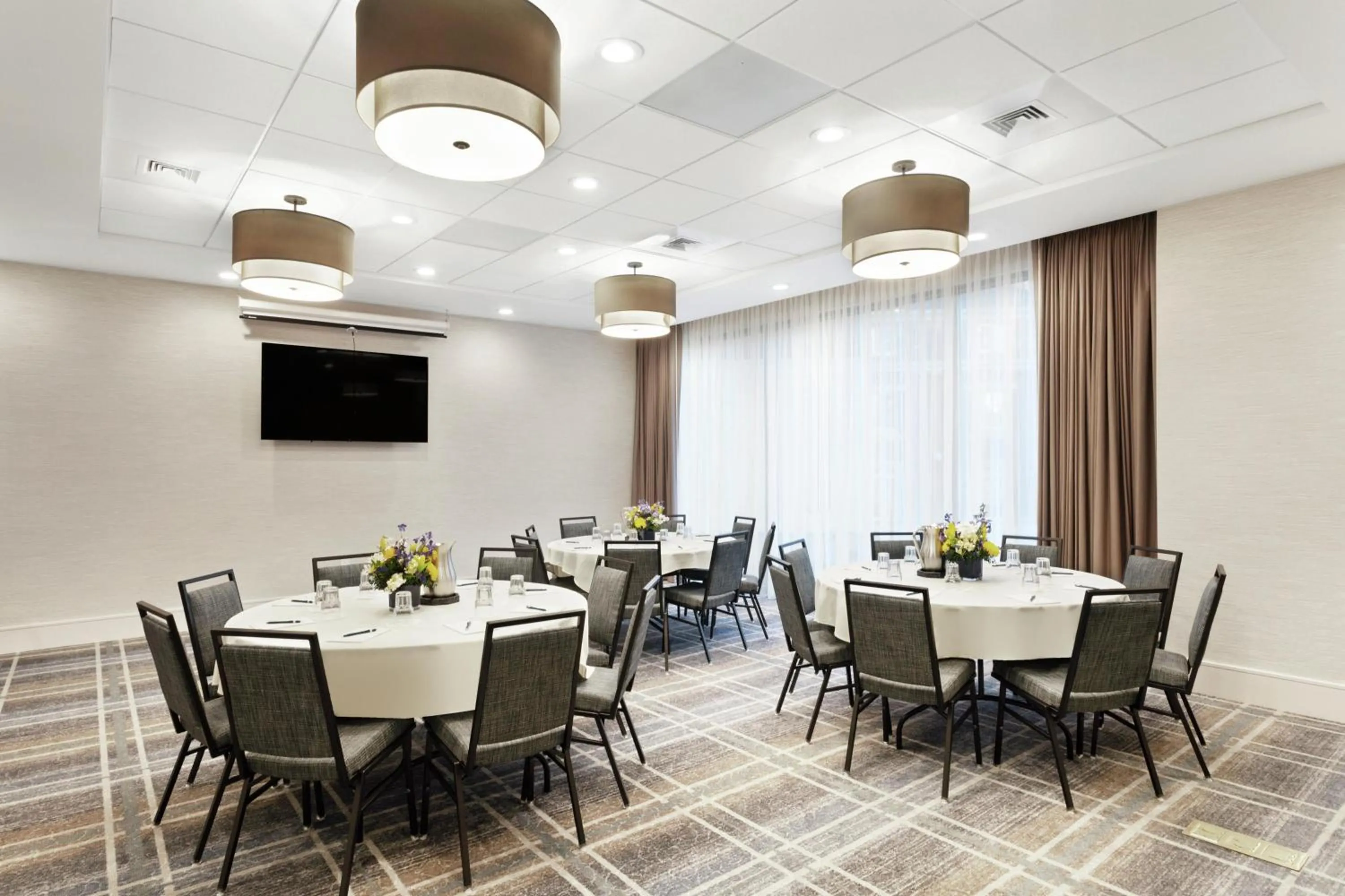 Meeting/conference room in Homewood Suites by Hilton Providence Downtown
