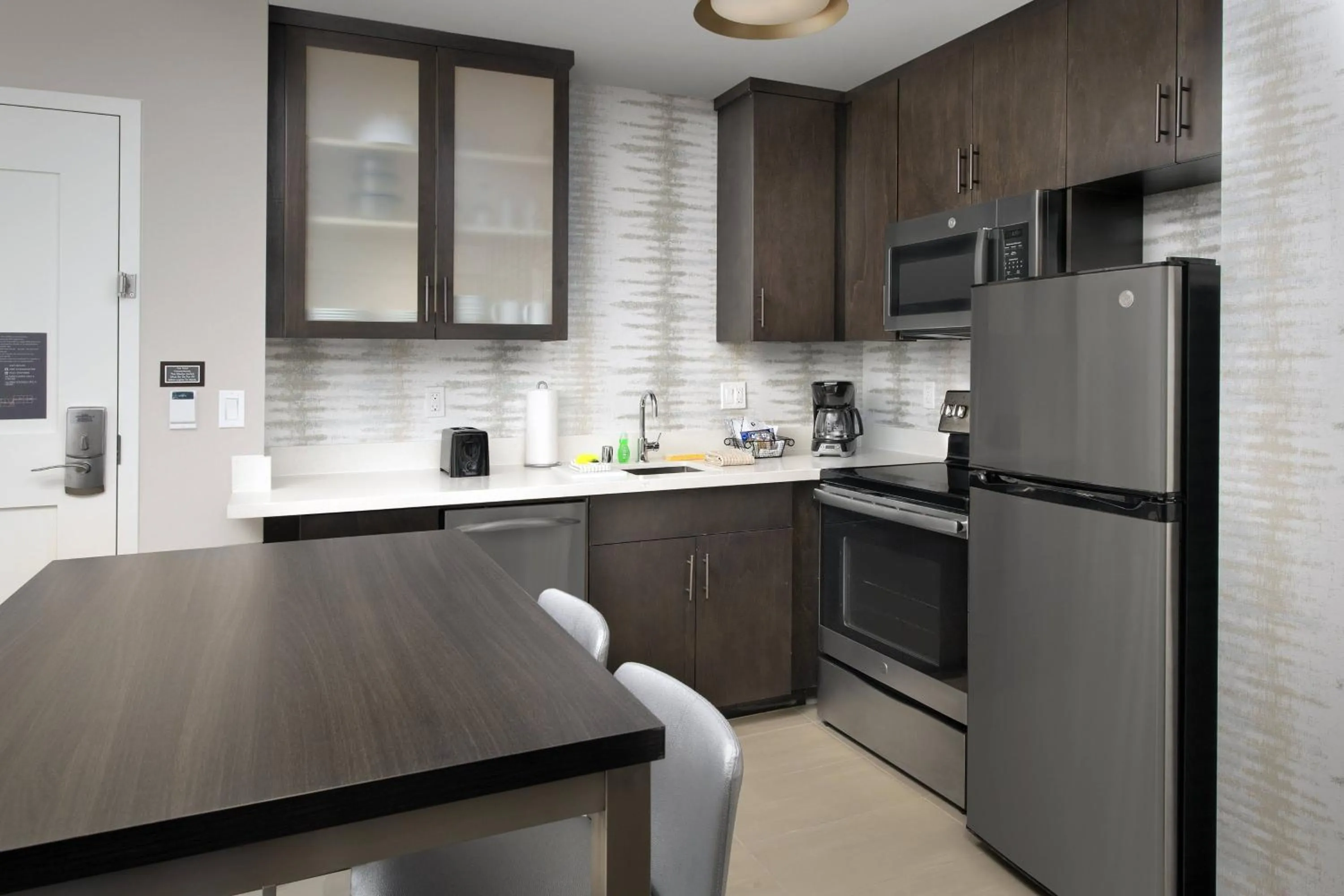 Bedroom in Residence Inn by Marriott Modesto North