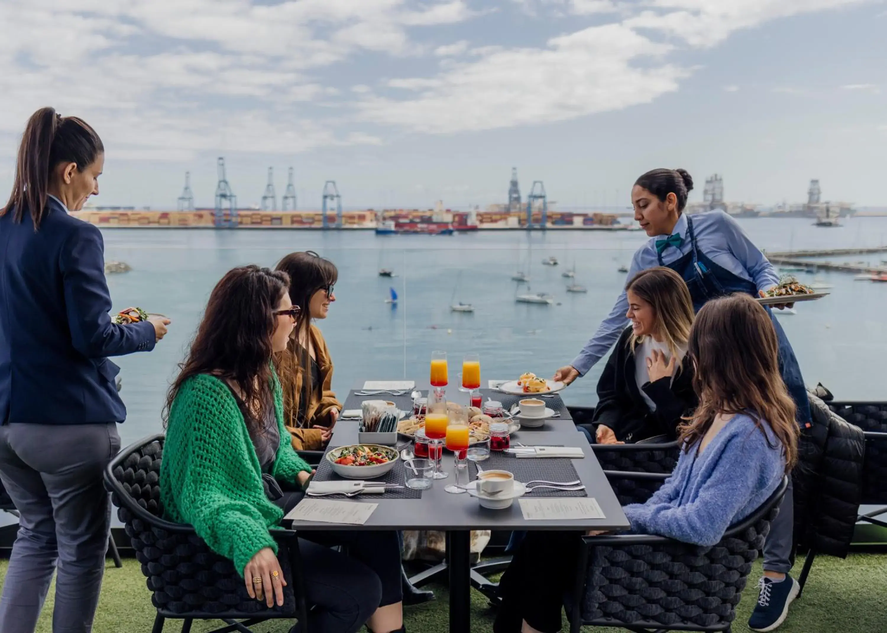 Restaurant/places to eat in Silken Saaj Las Palmas Restaurant/places to eat in Silken Saaj Las Palmas