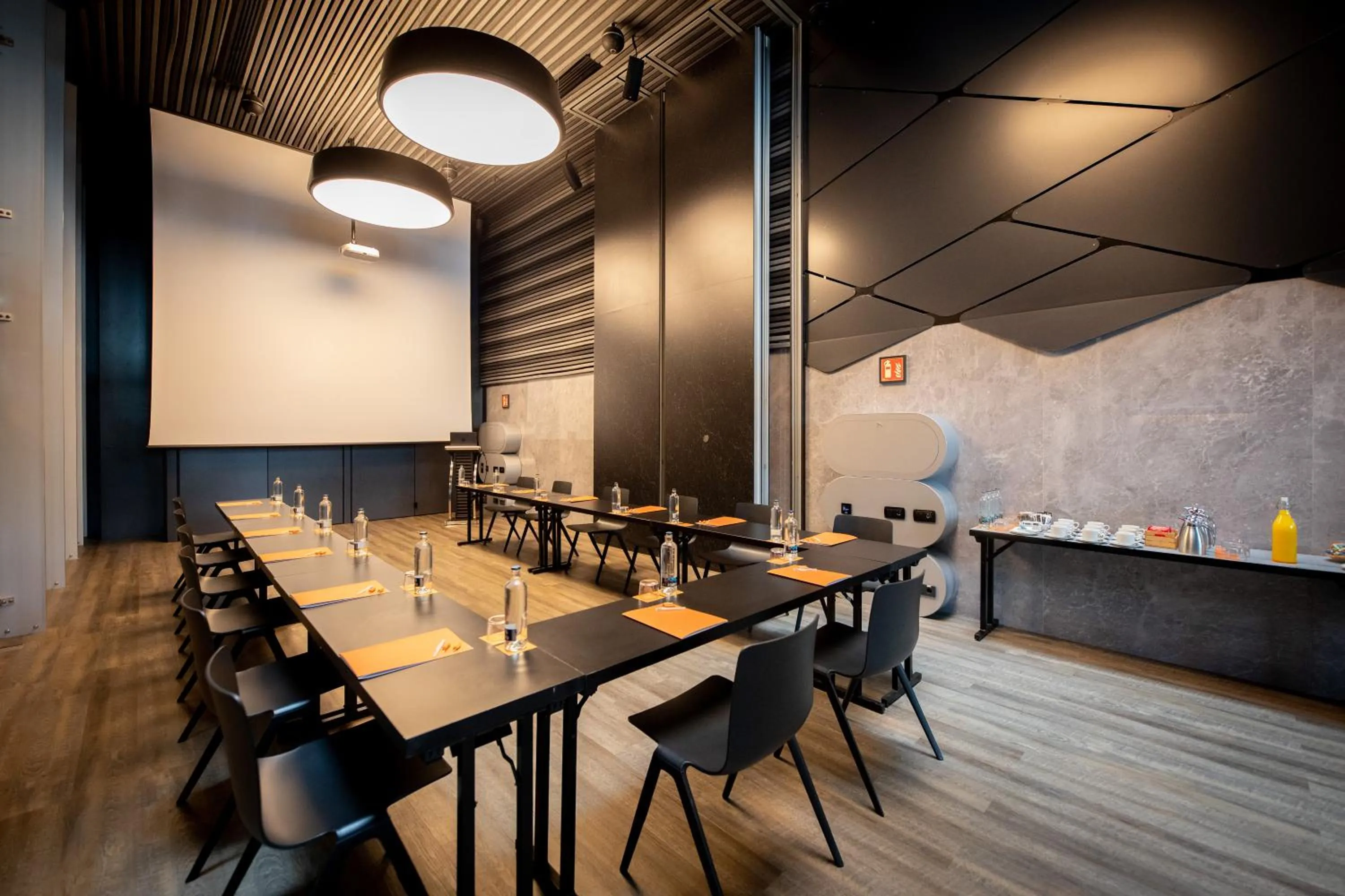 Meeting/conference room in Silken Saaj Las Palmas