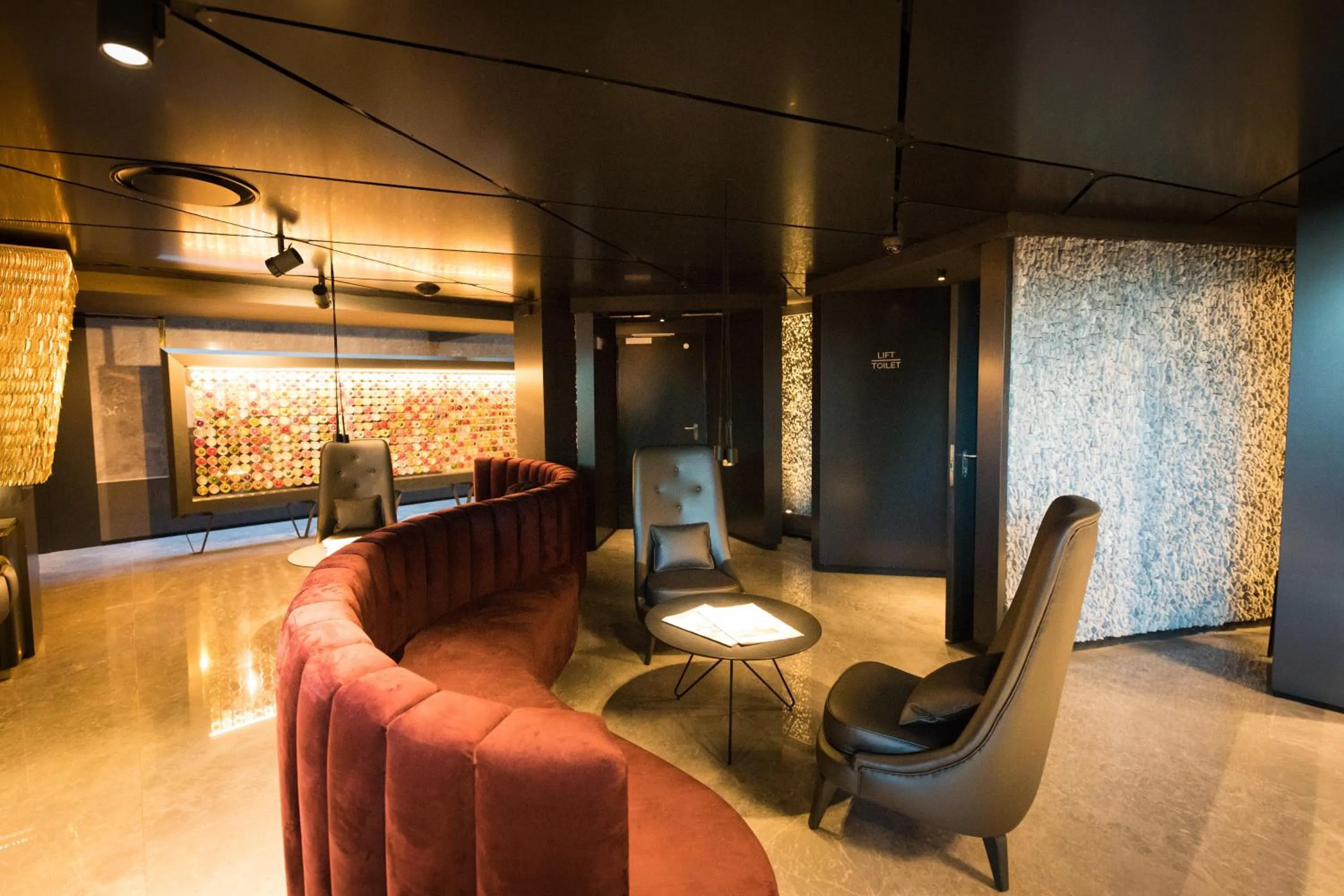 Lobby or reception in Silken Saaj Las Palmas