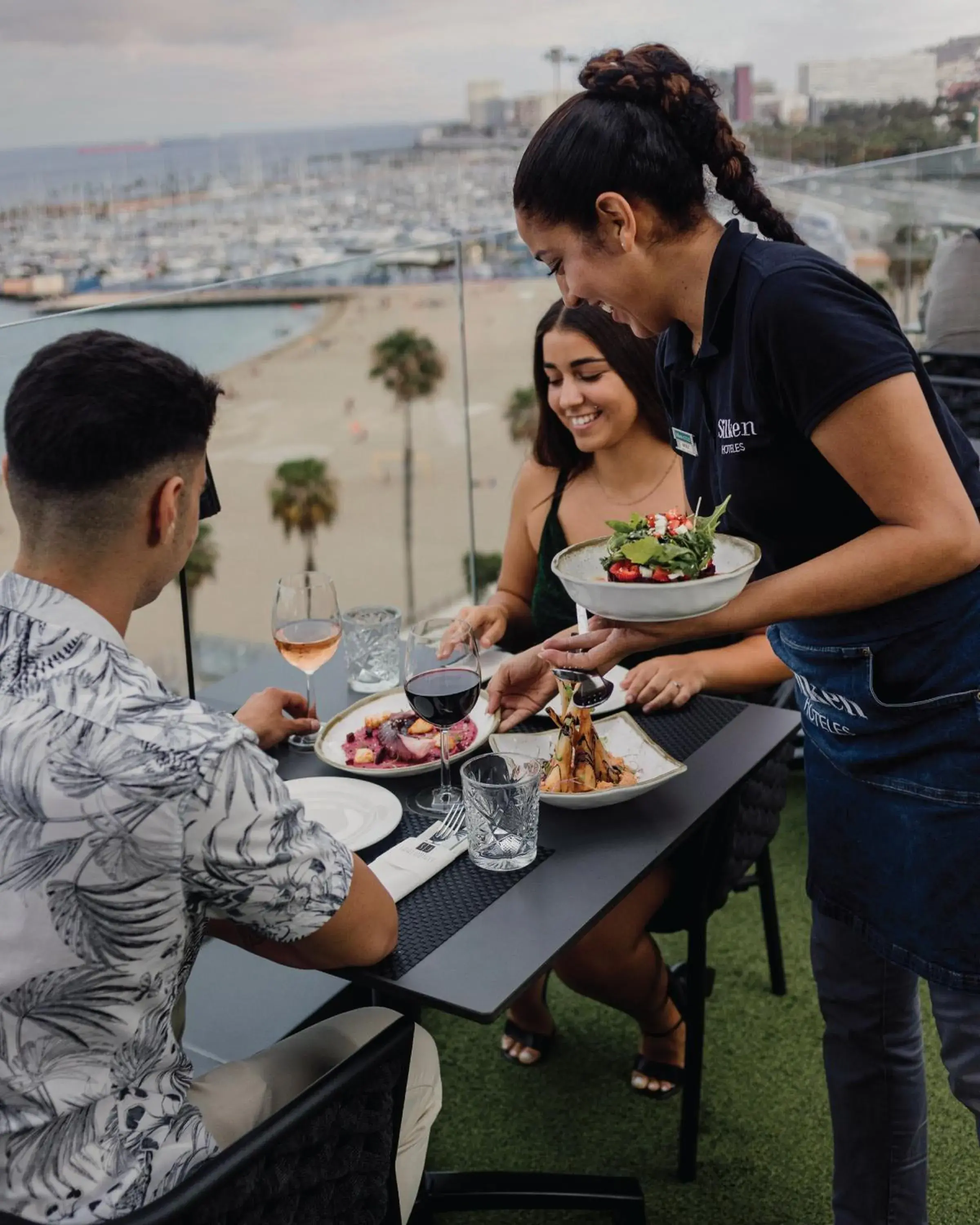 Restaurant/places to eat in Silken Saaj Las Palmas Restaurant/places to eat in Silken Saaj Las Palmas