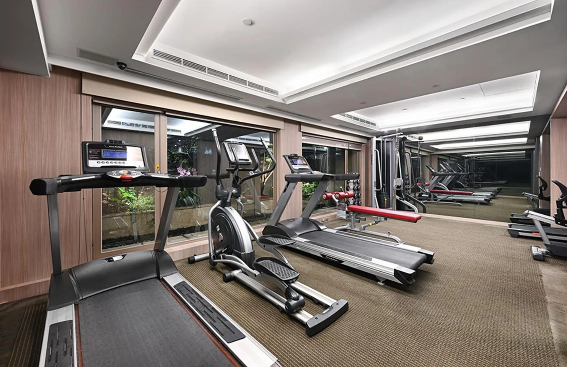 Fitness centre/facilities in Park Taipei Hotel