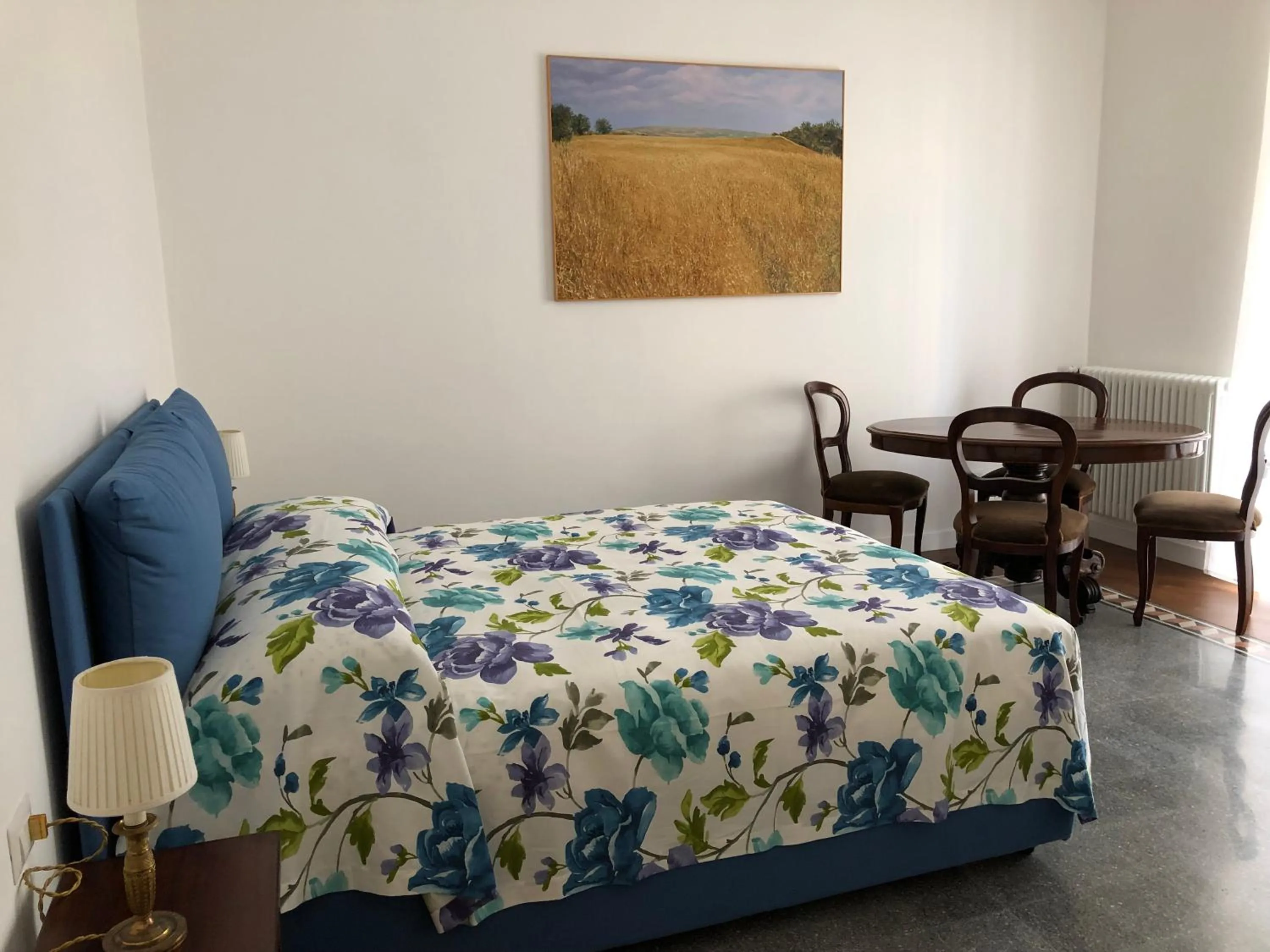 Bed in All'Angolo B&B