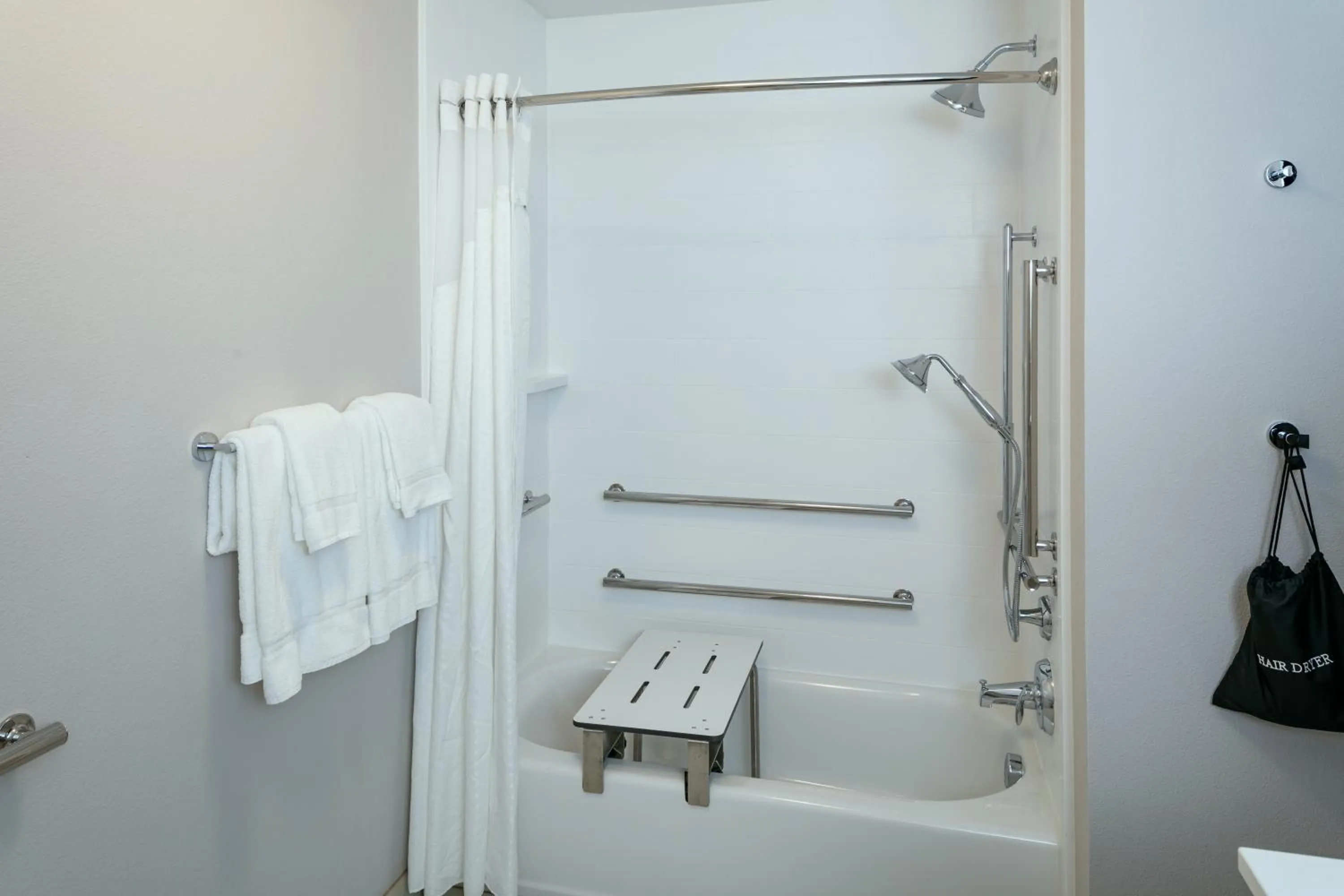 Bathroom in Holiday Inn Express & Suites - Medford by IHG