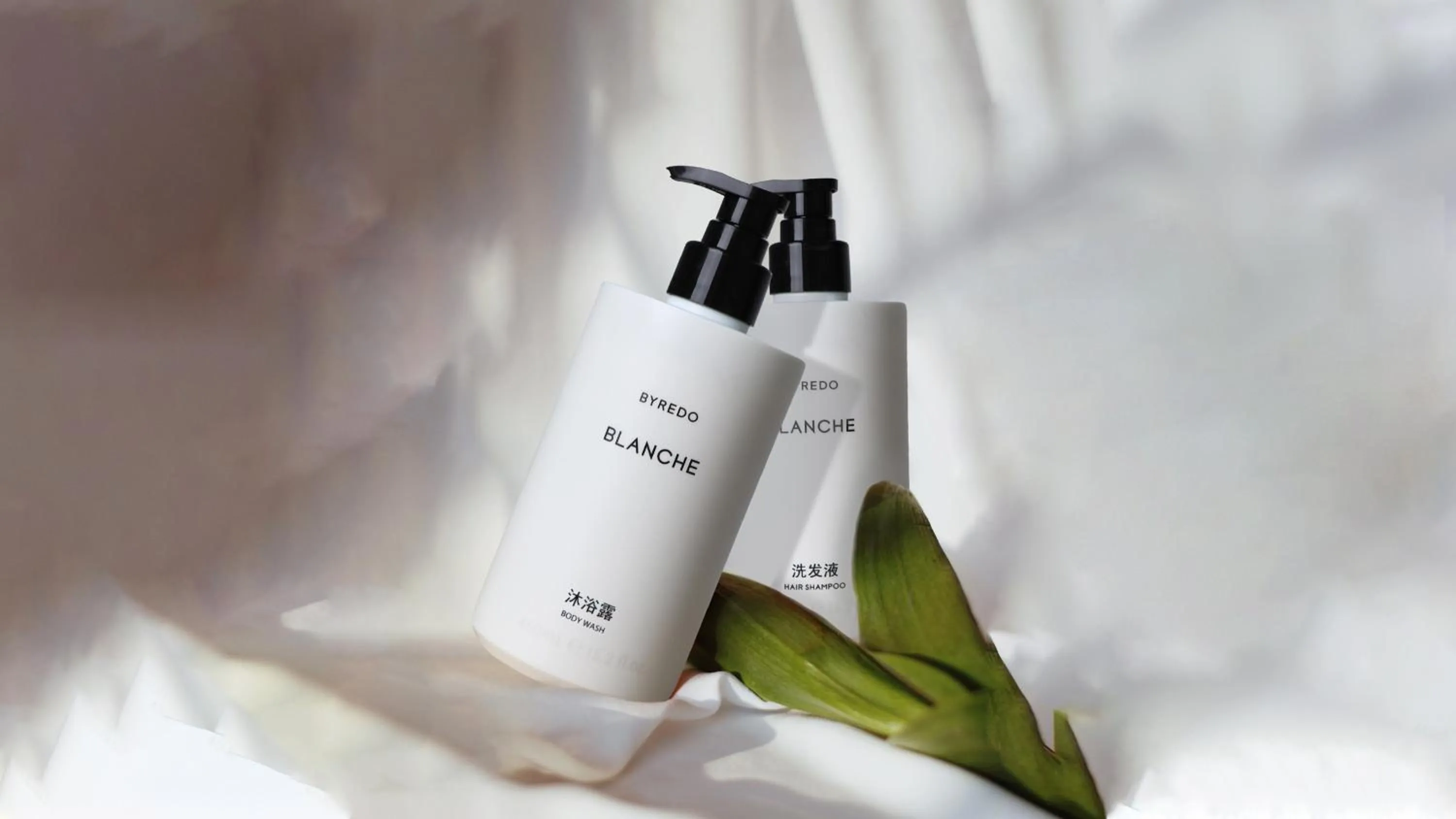 Photo of the whole room in InterContinental Shanghai Wonderland, an IHG Hotel