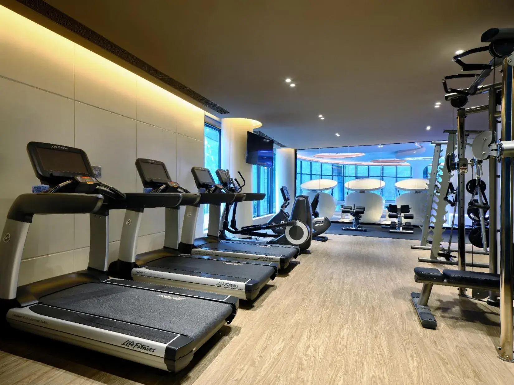 Fitness centre/facilities in InterContinental Shanghai Wonderland, an IHG Hotel Fitness centre/facilities in InterContinental Shanghai Wonderland, an IHG Hotel