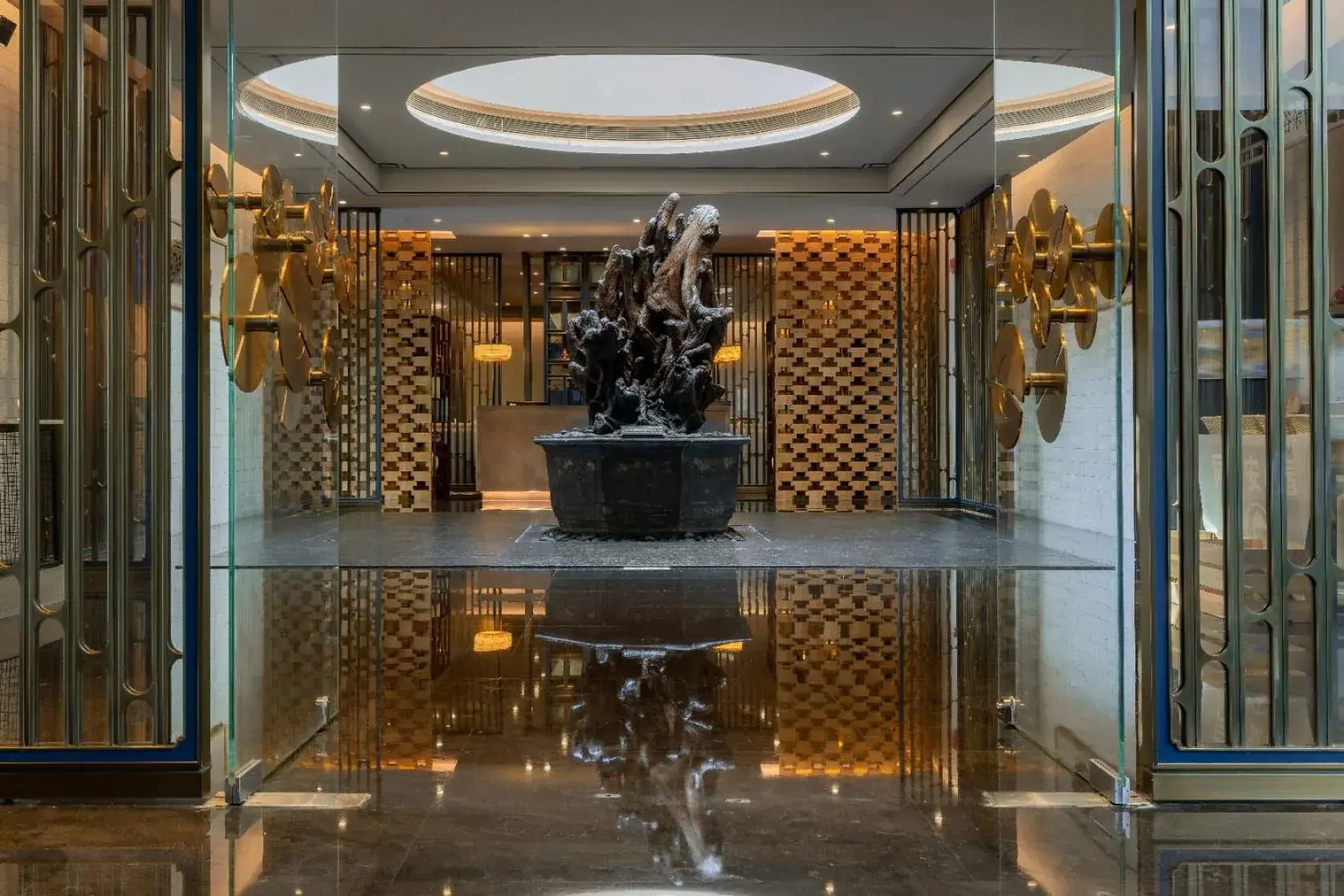 Restaurant/places to eat in InterContinental Shanghai Wonderland, an IHG Hotel Restaurant/places to eat in InterContinental Shanghai Wonderland, an IHG Hotel