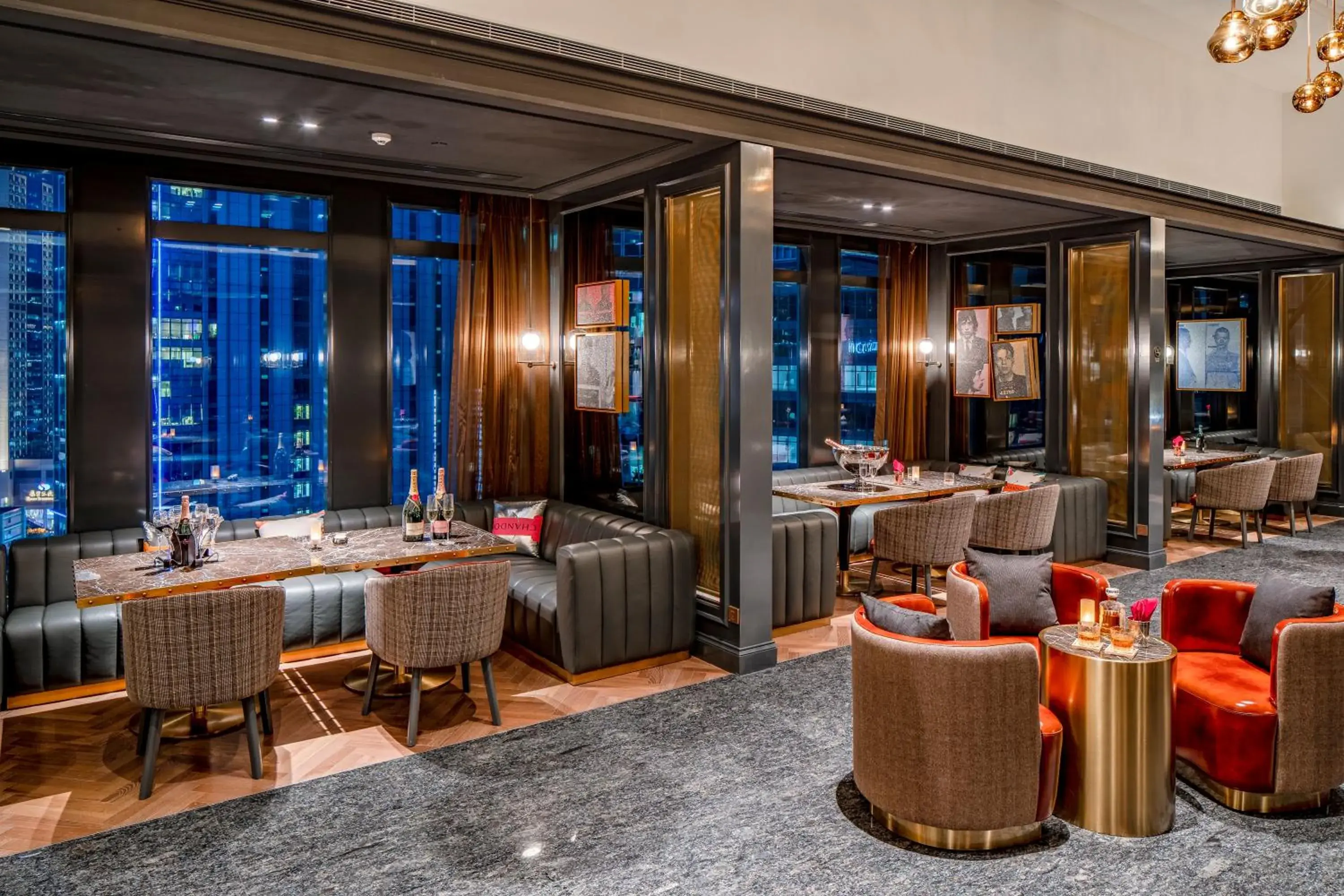 Lounge or bar in Hotel Indigo Shanghai Jing'An by IHG Lounge or bar in Hotel Indigo Shanghai Jing'An by IHG